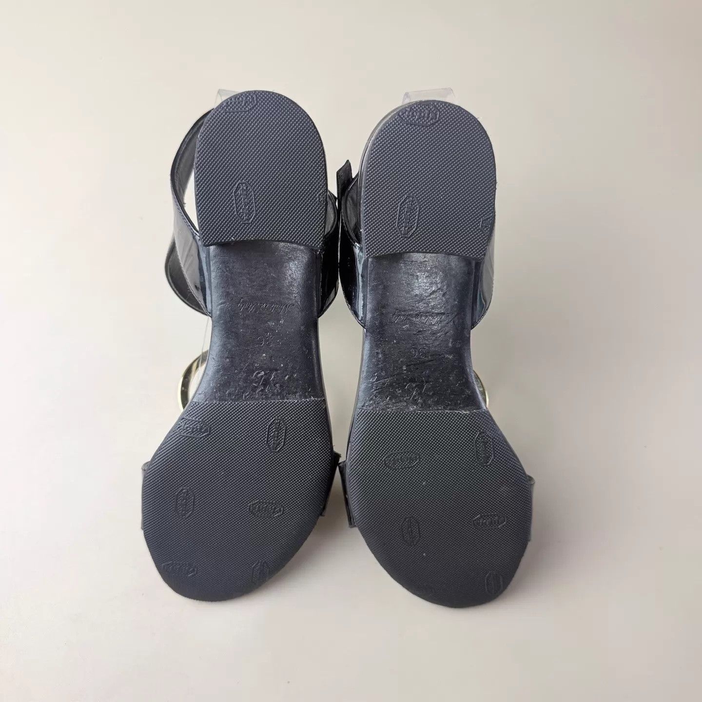 Louis Vuitton LV Black Gold Logo Strappy Sandals 36 EU Size US 5.5 / IT 35.5 - 6 Thumbnail