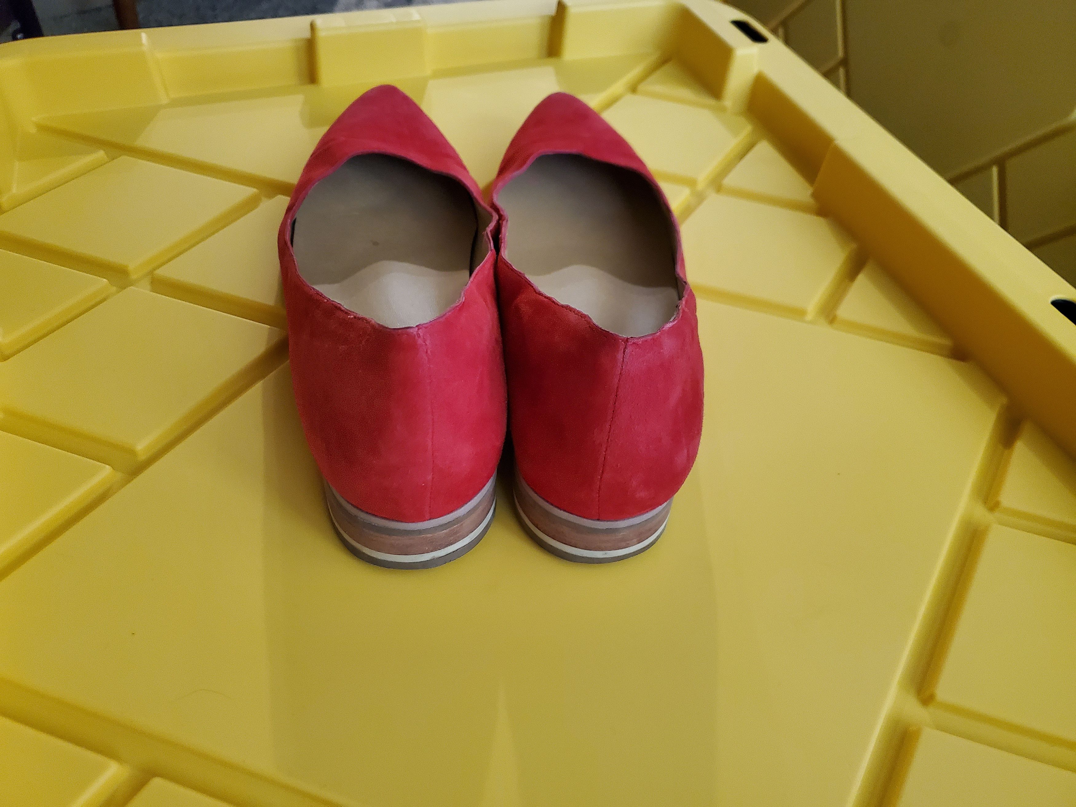 Other Dr. Scholl's comfort red suede leather flats w wooden heel Size US 8.5 / IT 38.5 - 7 Thumbnail