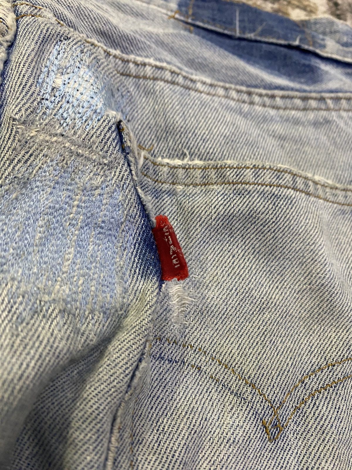 Levi's × Levi's Vintage Clothing × Vintage Vintage Levi’s 501 Selvedge Redline Button No 6 Size US 30 / EU 46 - 15 Thumbnail