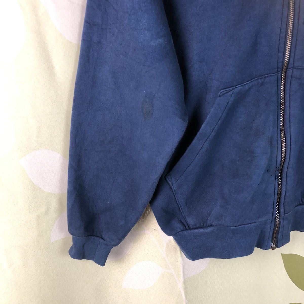 Japanese Brand × Vintage Elle Paris vintage distressed ripped Dark Blue Hoodie #7453 Size US M / EU 48-50 / 2 - 11 Thumbnail
