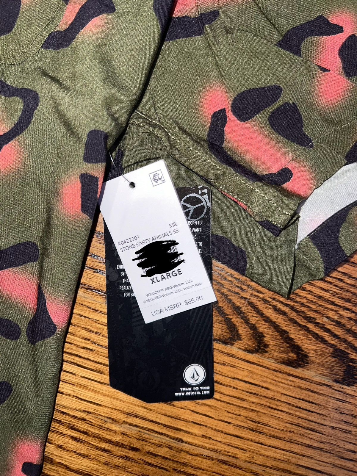 Volcom Volcom button up shirt men’s XL NWT Size US XL / EU 56 / 4 - 2 Thumbnail