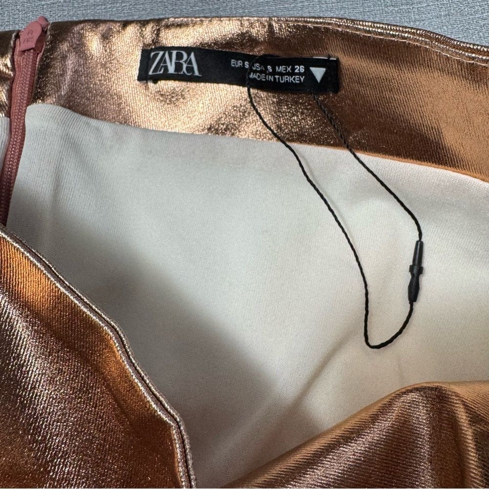 Zara New Zara Metallic Strapless Gold Top Size S Size S / US 4 / IT 40 - 8 Thumbnail