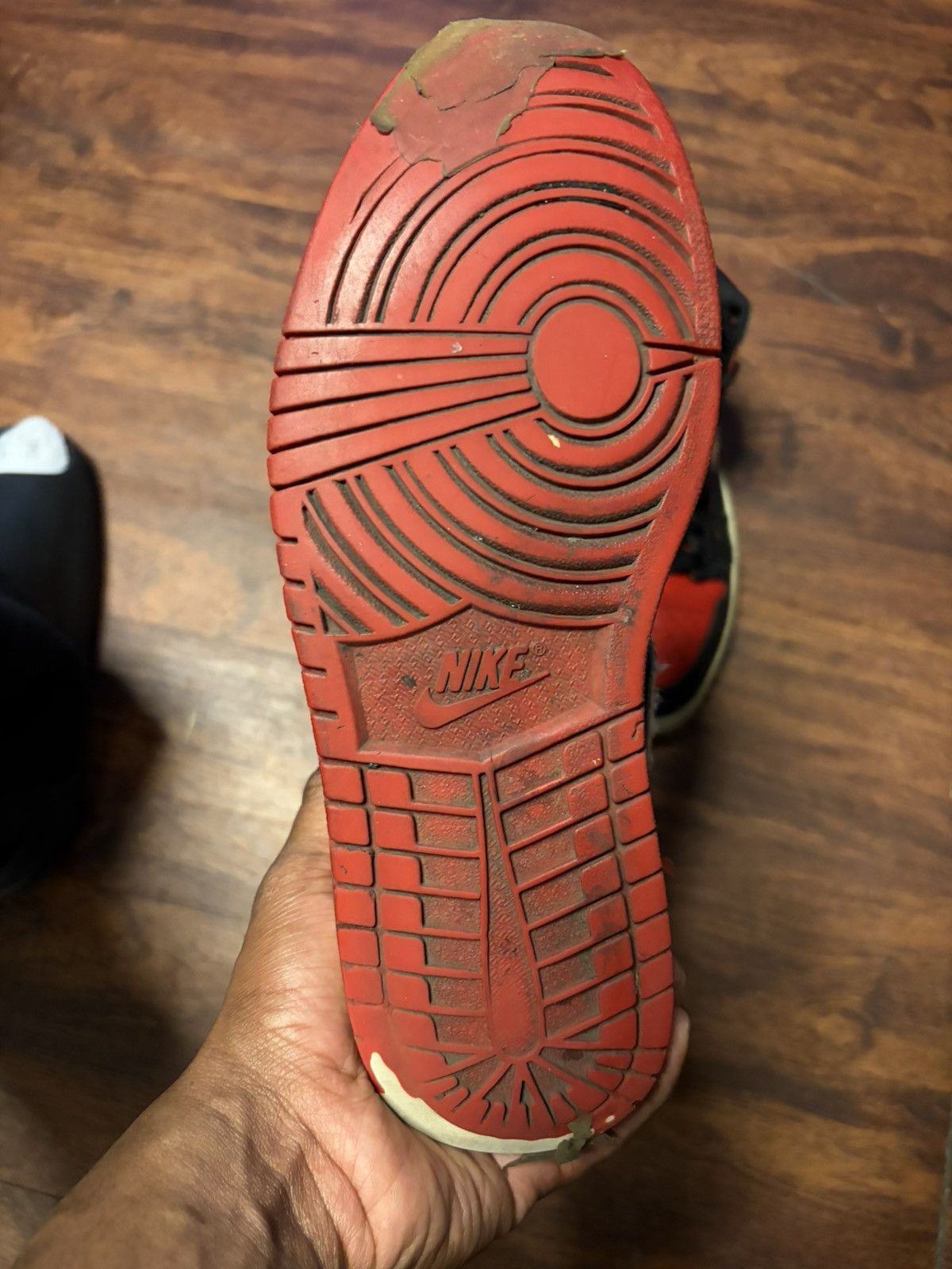 Jordan Brand Nike Air Jordan 1 “Bred” (2001) Size US 7.5 / EU 40-41 - 10 Thumbnail