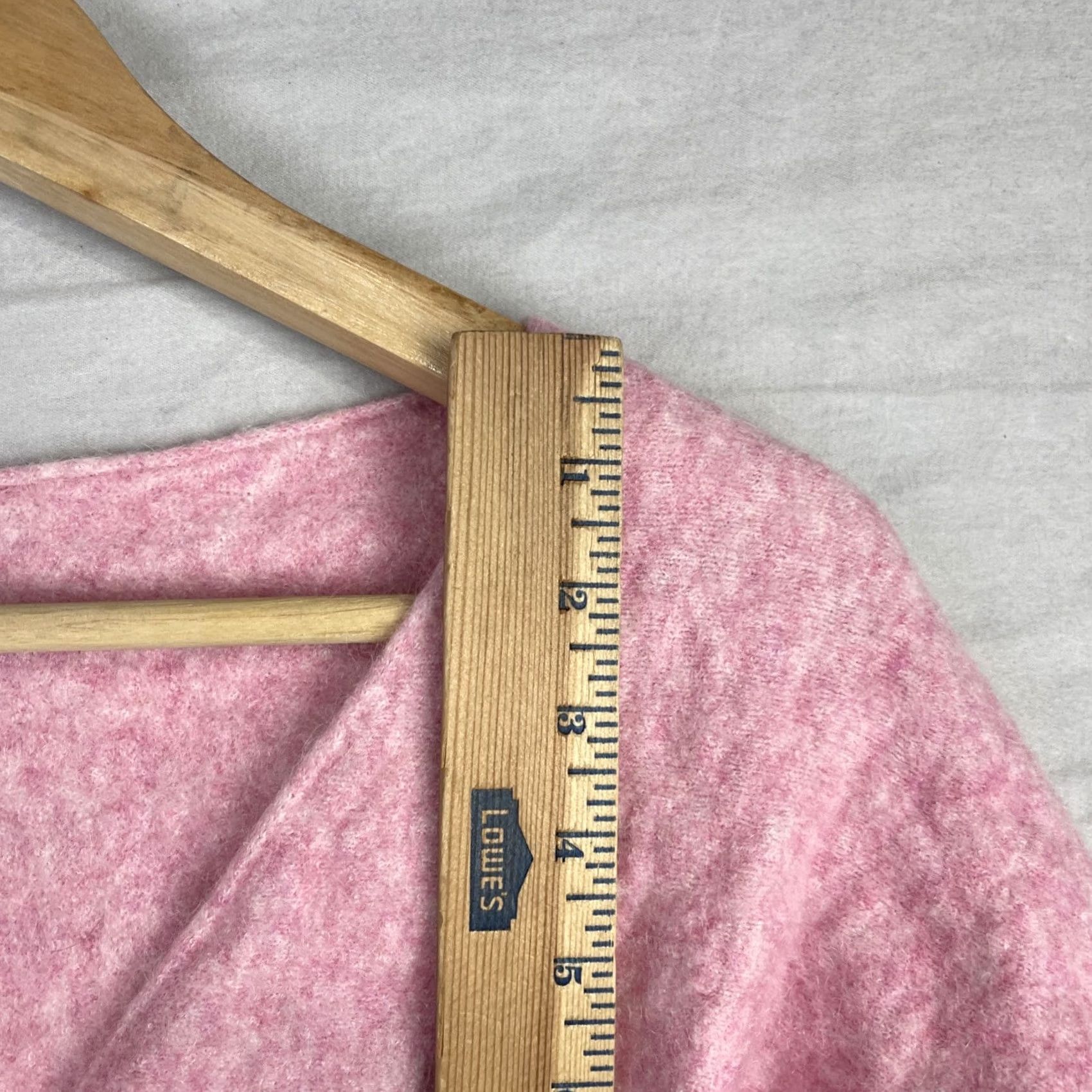 Vintage Sezane Sweater Shirt Womens Small Pink V-Neck Mohair Wool Blend Knit Size S / US 4 / IT 40 - 5 Thumbnail