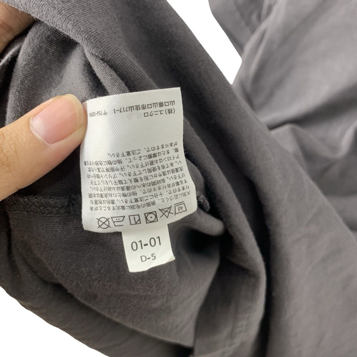 Uniqlo UNIQLO x DISNEY PINOCCHIO Fairy Tales Book Tee Shirt Top Size XS / US 0-2 / IT 36-38 - 9 Thumbnail