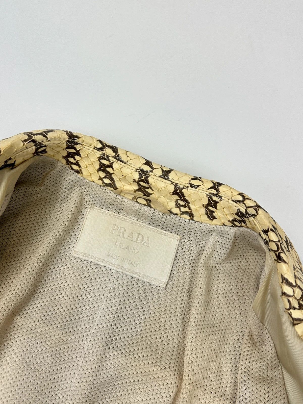 Prada Prada Milano SS99 White Cream Python Leather & Nylon Jacket Size M / US 6-8 / IT 42-44 - 11 Thumbnail