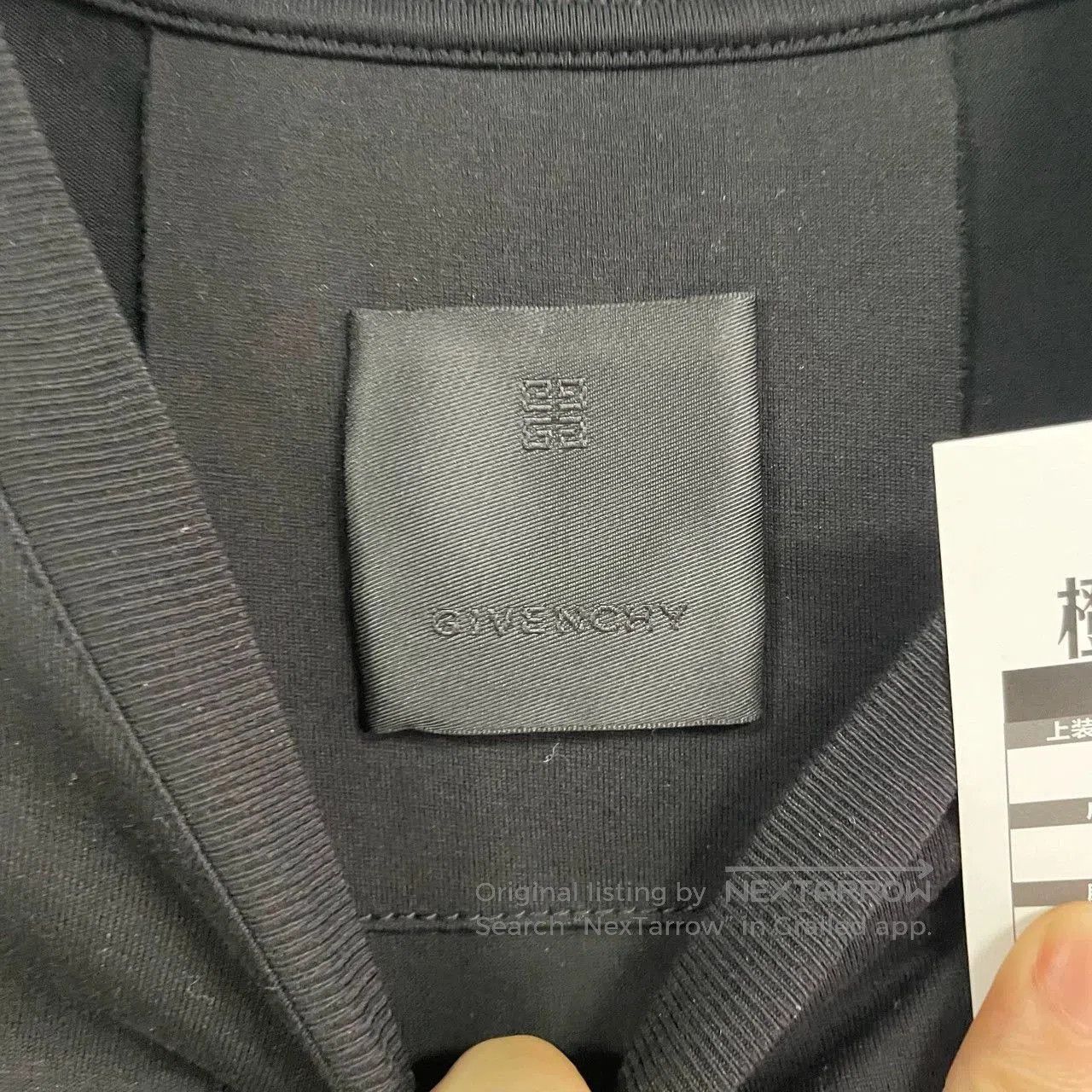Givenchy Givenchy Embroidered Letter Short Sleeve T. Size US S / EU 44-46 / 1 - 4 Thumbnail