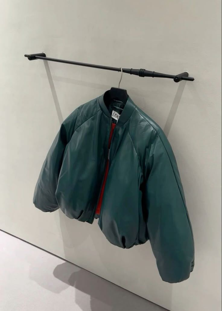 Loewe Loewe Green Padded Leather Bomber Jacket Size XS / US 0-2 / IT 36-38 - 3 Thumbnail