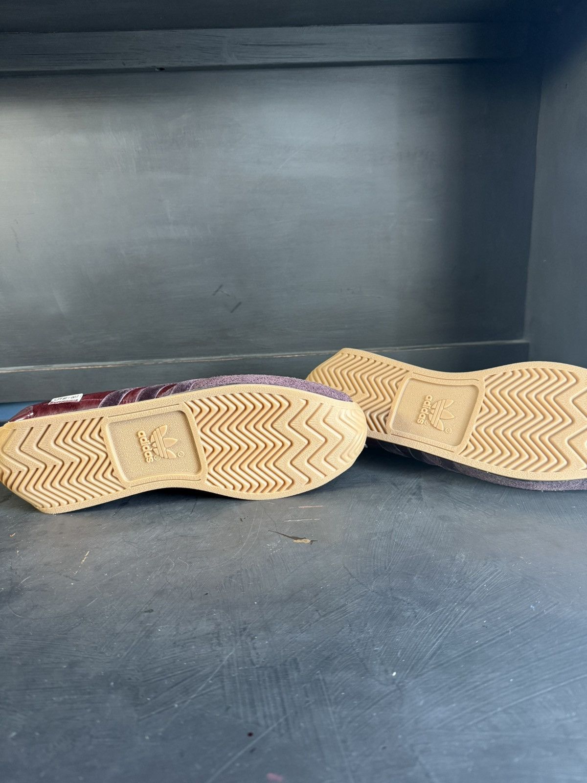 Adidas × Song For The Mute Adidas Song for the Mute x Country OG Maroon JH9011 Size US 13 / EU 46 - 5 Thumbnail