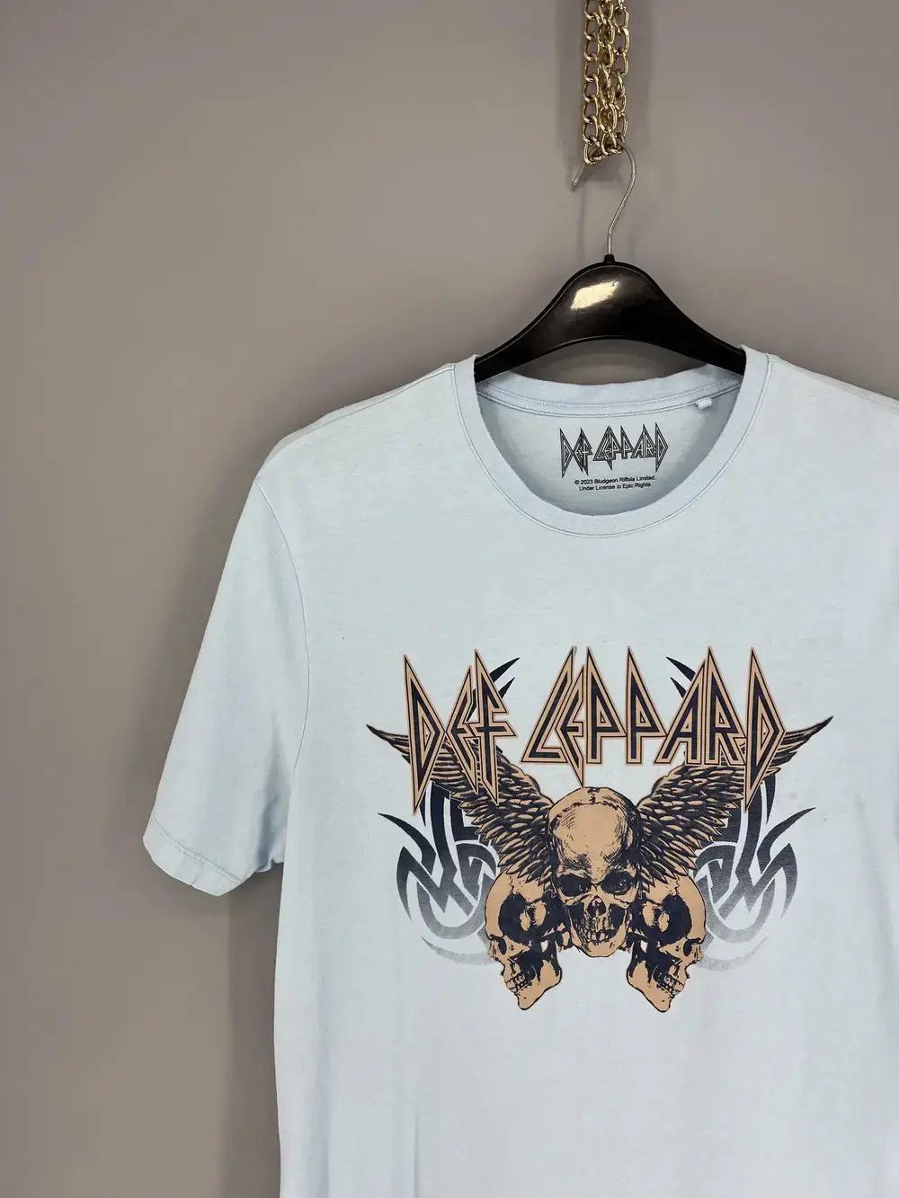 Band Tees Vintage Y2K Def Leppard Band Tee Size M Size US M / EU 48-50 / 2 - 4 Thumbnail