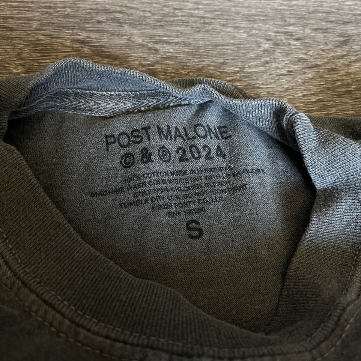 Band Tees × Rap Tees Post Malone F-1 Trillion USA Tour 2024 Truck Washed T Shirt Size US S / EU 44-46 / 1 - 3 Thumbnail