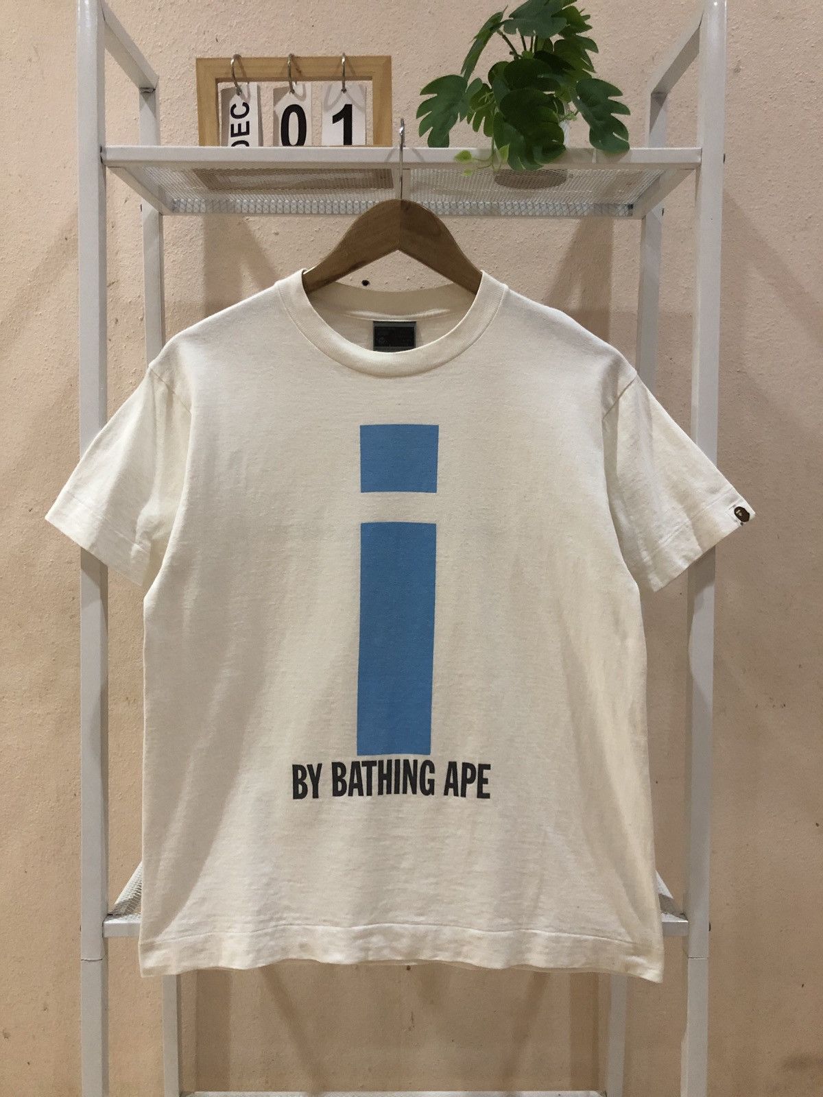 Bape OG 2005 A Bathing Ape Alphabets i Tshirts Size US M / EU 48-50 / 2 - 1 Thumbnail