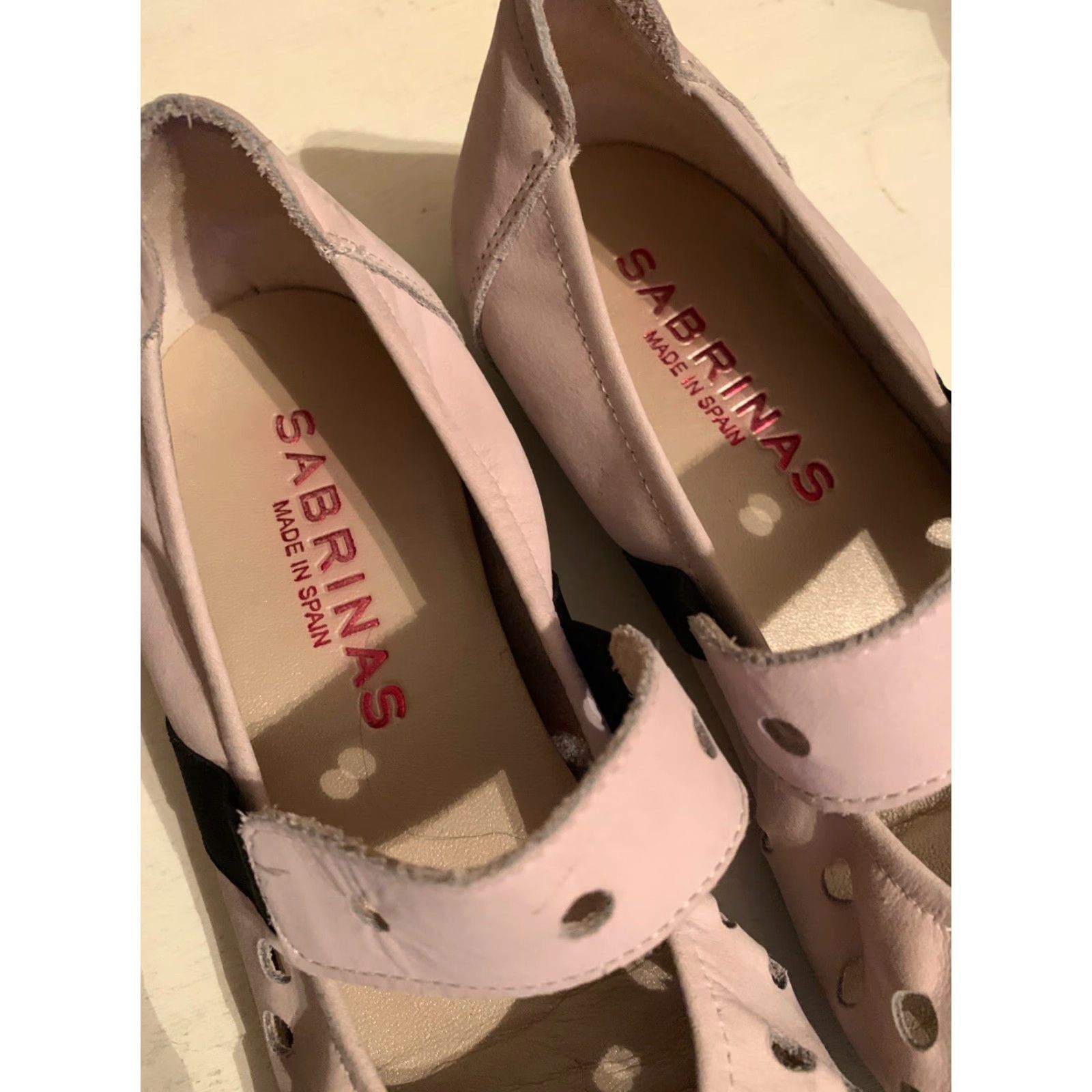 Vintage SABRINAS Tan Suede Ballet Flats Mary Jane SZ35(5) Shoes Flat Women Beige MUS 5 EU38 Casual Size US 5 / IT 35 - 2 Thumbnail
