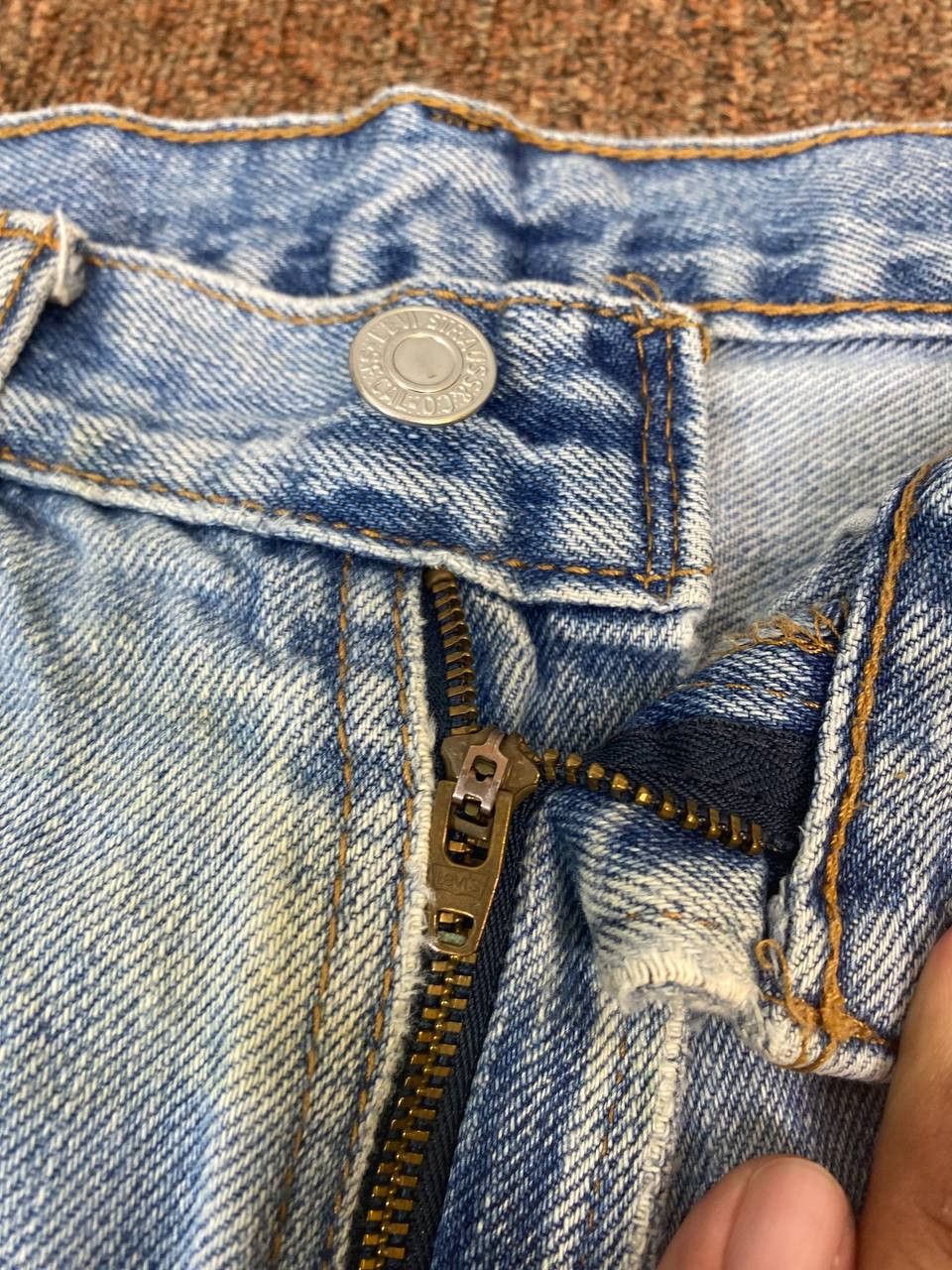 Levi's levis 516 lightwash distressed denim nice design Size US 34 / EU 50 - 11 Thumbnail
