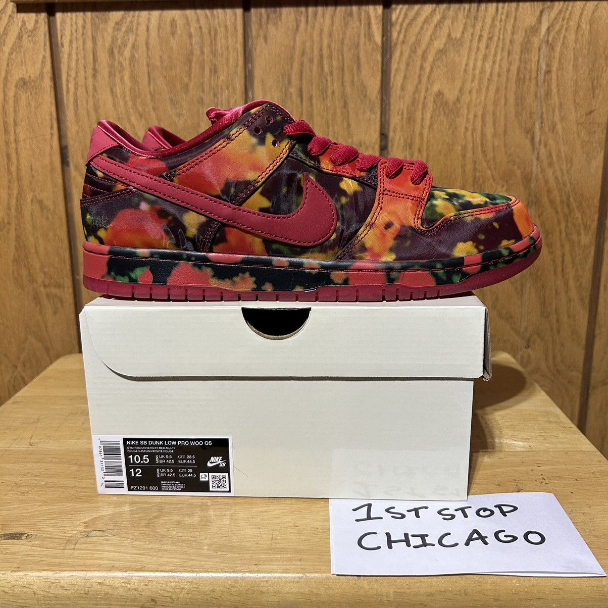 Designer × Nike Nike SB Dunk Low x Wizard of Oz FZ1291-600 Size 10.5 NEW Size US 10.5 / EU 43-44 - 1 Thumbnail