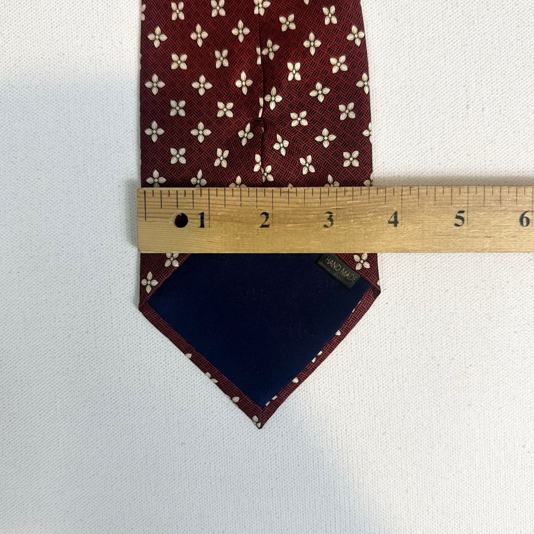 Hugo Boss HUGO BOSS Tie Silk Red Glossy Design 58x3.75” Men Designer Size ONE SIZE - 8 Thumbnail