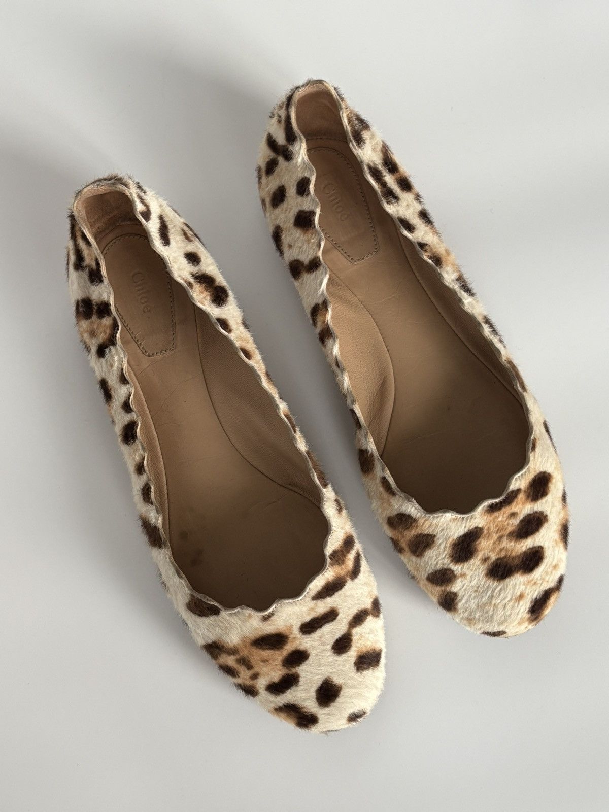 Chloe Chloe Leopard Print Calf Hair Scalloped Ballet Flats 37 US 7 Size US 7 / IT 37 - 3 Thumbnail