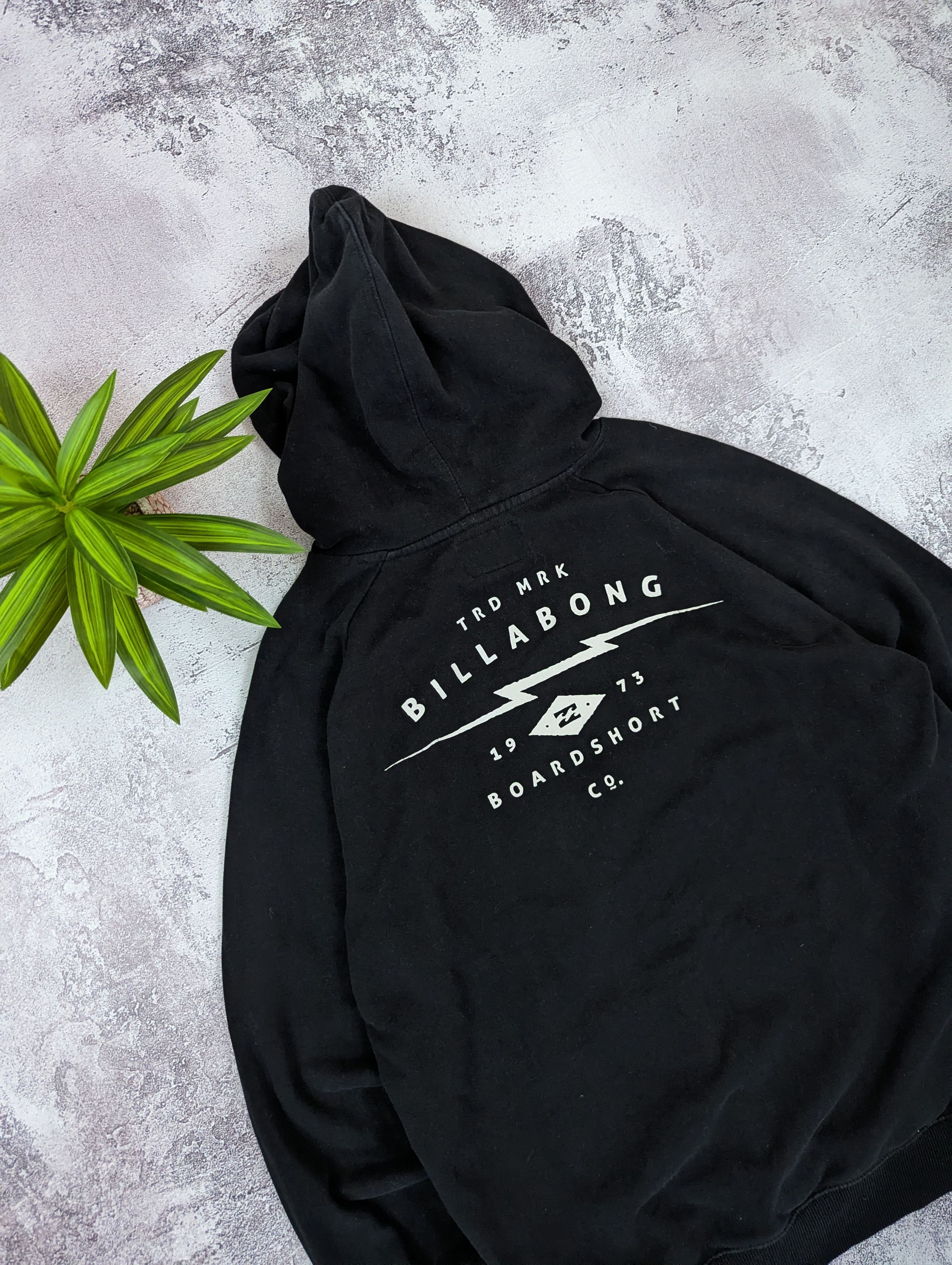 Billabong Billabong Hoodie Black Logo Surf Skate Size L Vintage Size US L / EU 52-54 / 3 - 5 Thumbnail