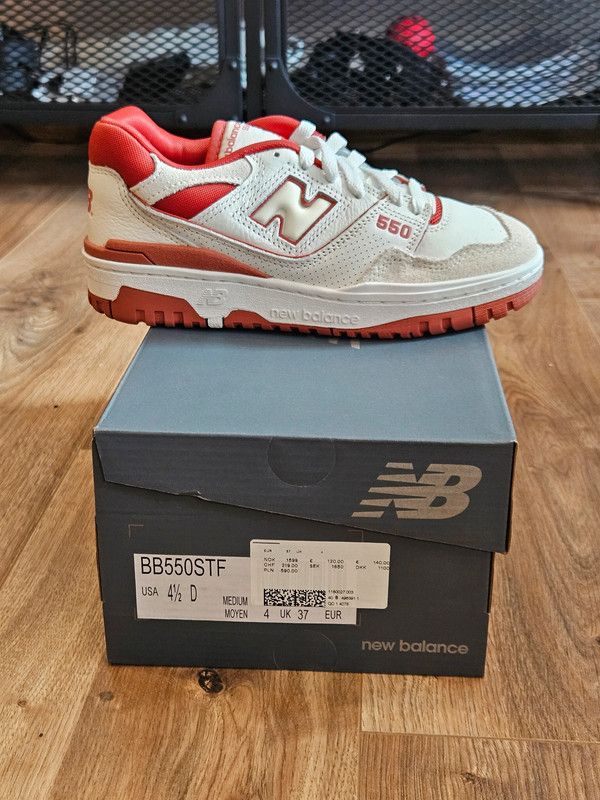New Balance New Balance 550 Size US 4.5 / IT 34.5 - 1 Thumbnail