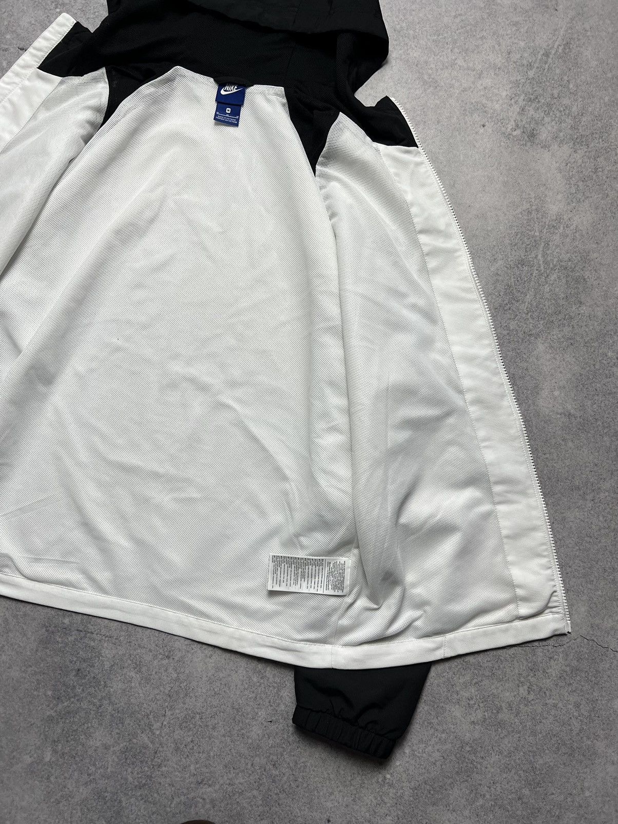 Vintage Nike Big Swoosh Logo Y2K Track Jacket Size US M / EU 48-50 / 2 - 9 Thumbnail