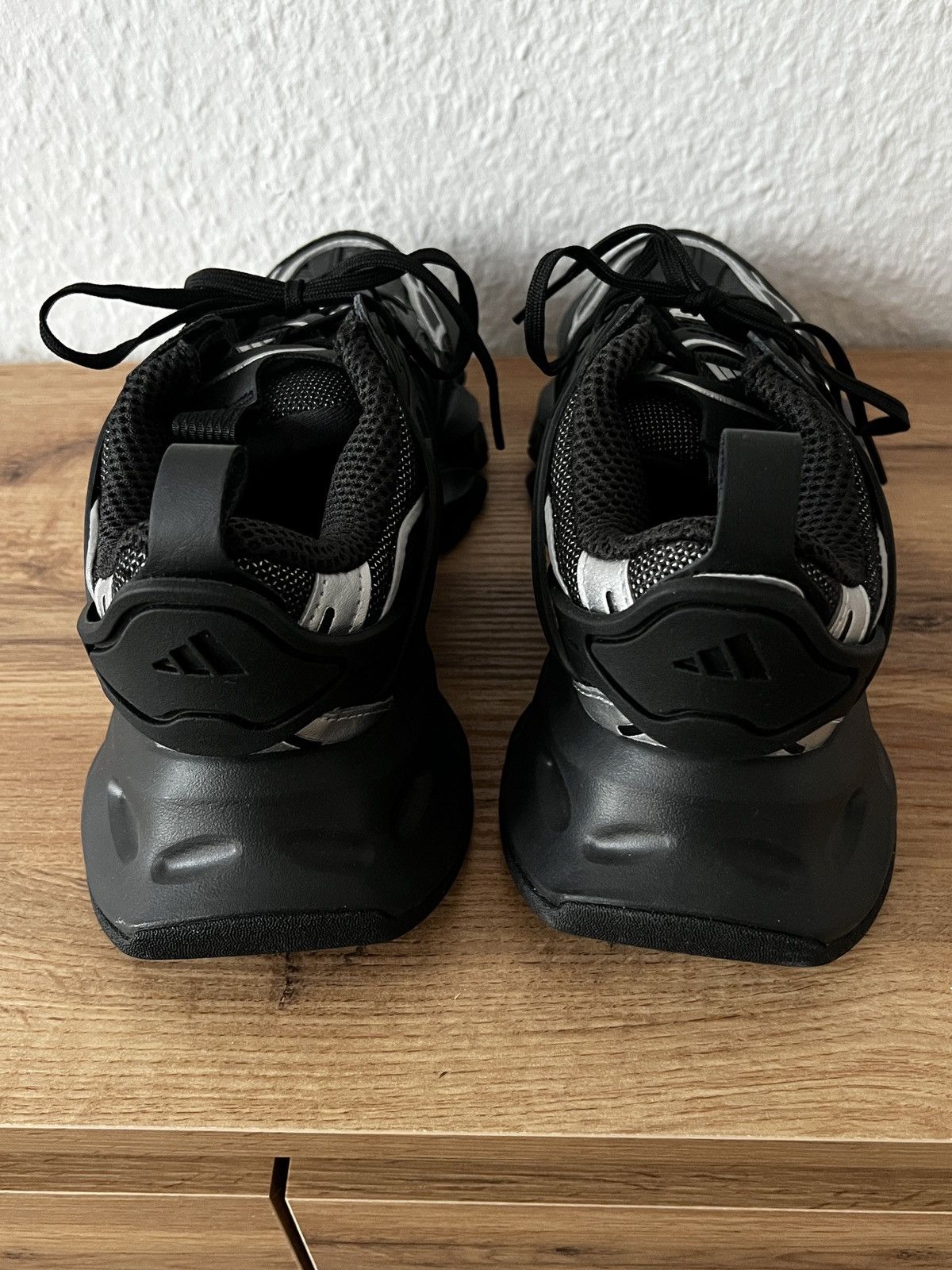 Adidas Adidas XLG Runner Deluxe Size US 6.5 / IT 36.5 - 3 Thumbnail