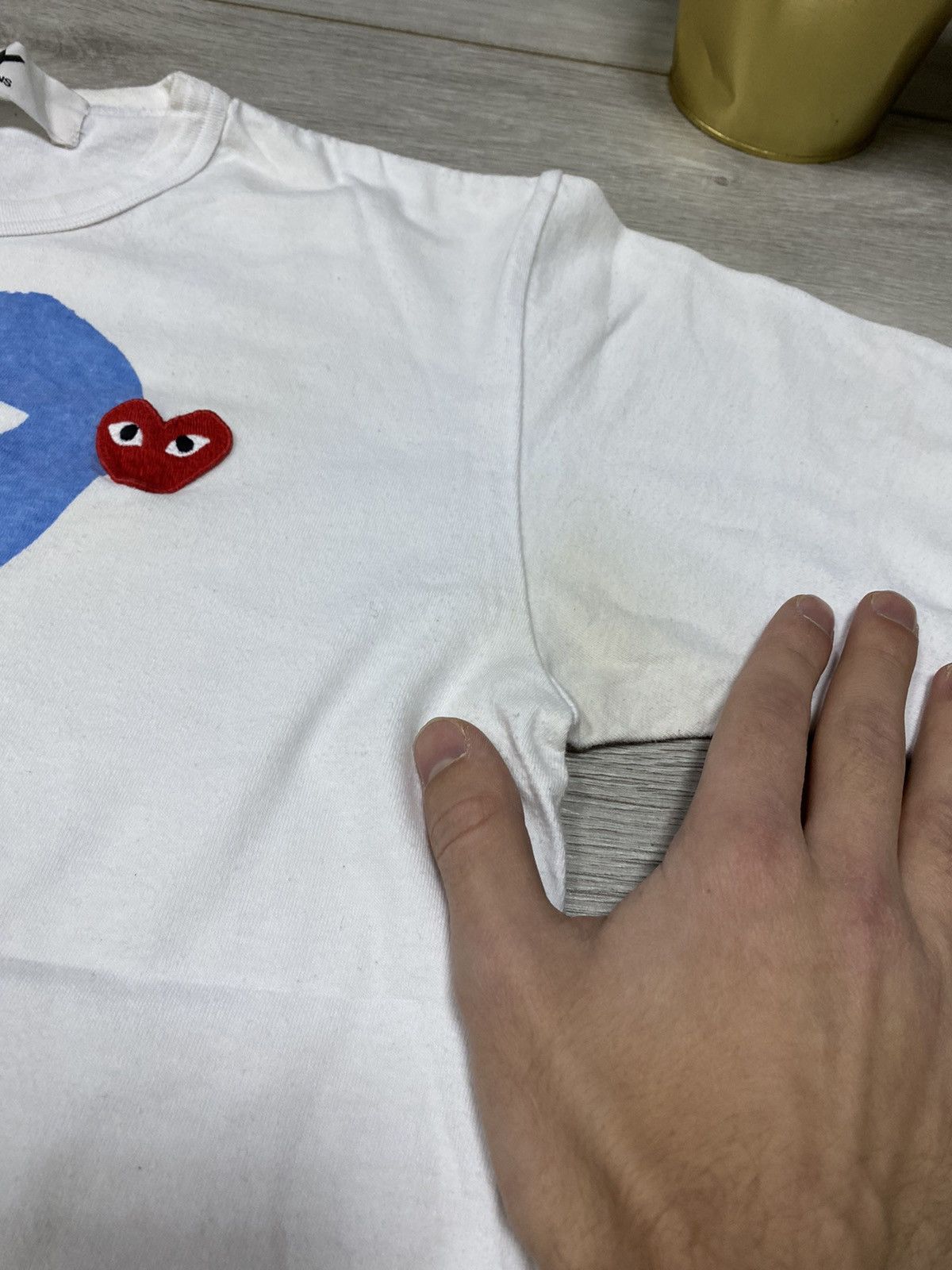 Comme des Garcons PLAY PLAY Comme des garçons vintage big heart t-shirt Size US S / EU 44-46 / 1 - 7 Thumbnail