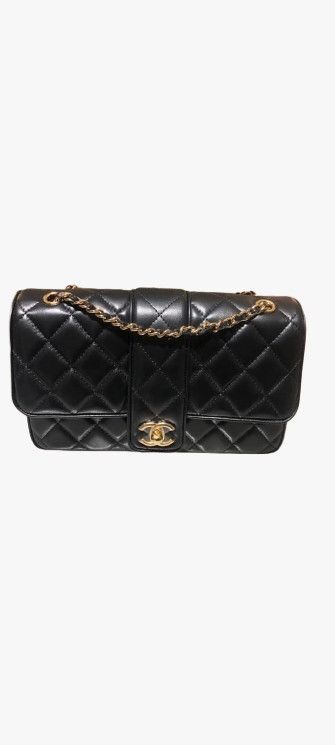 Chanel os11x0326 Size: OS / Shoulder Bag in Black Size ONE SIZE - 1 Preview