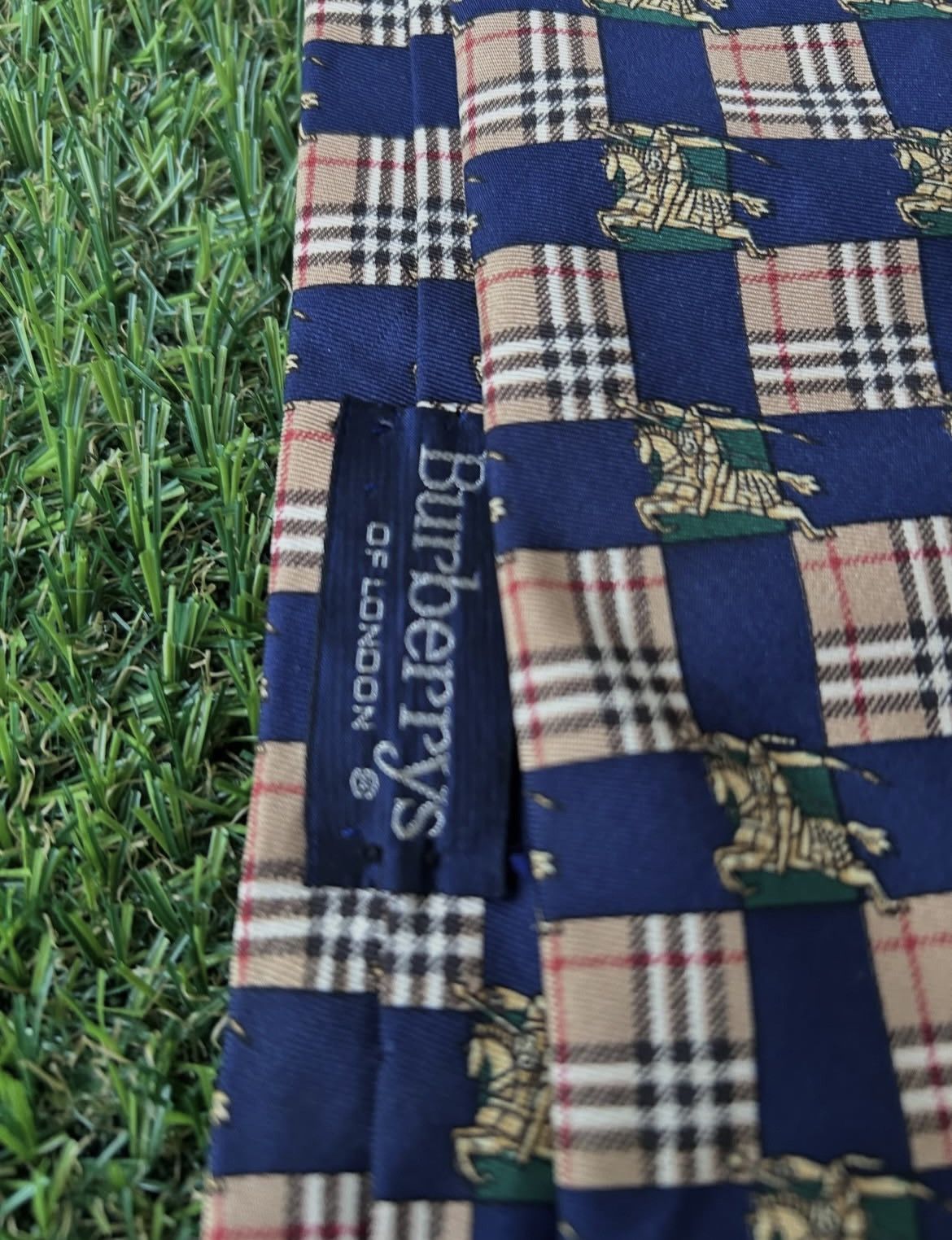 Burberry Vintage Burberry Tie Size 40 - 2 Thumbnail