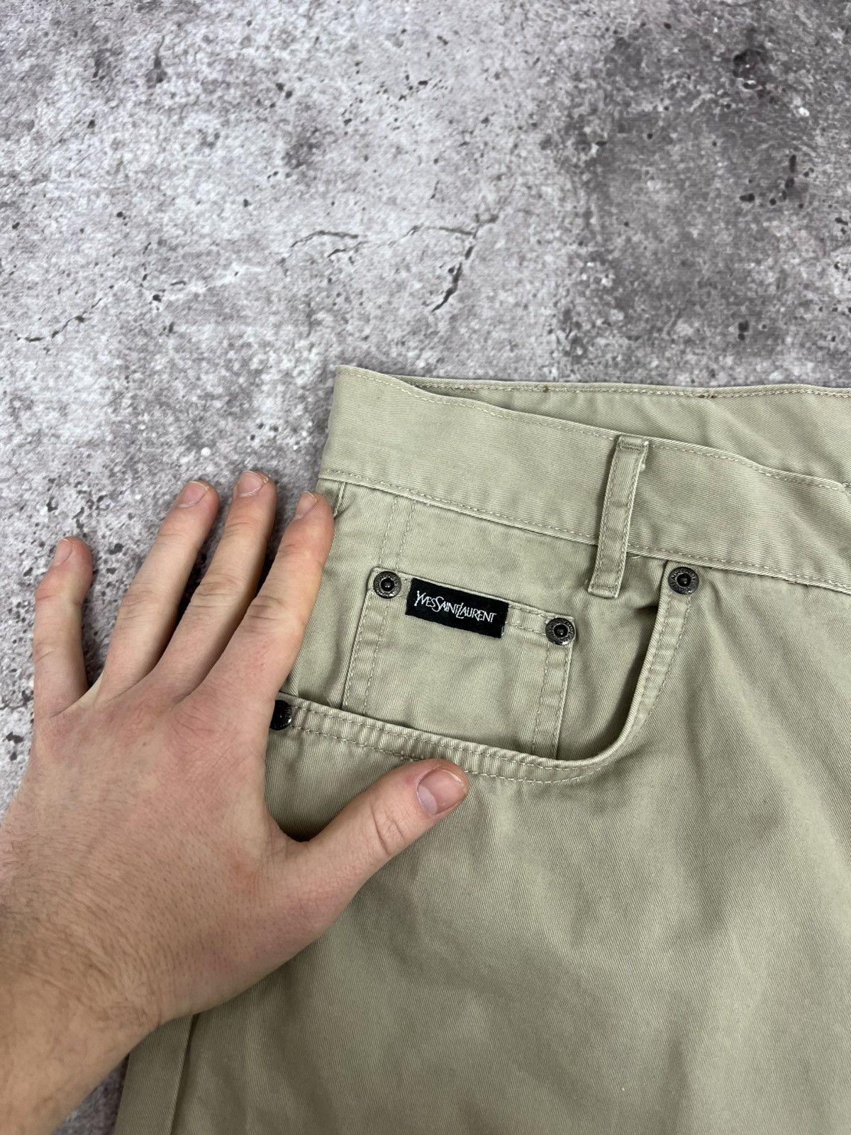 Yves Saint Laurent YSL Yves Saint Laurent Chino Cotton Pants Big Logo Size US 32 / EU 48 - 14 Thumbnail