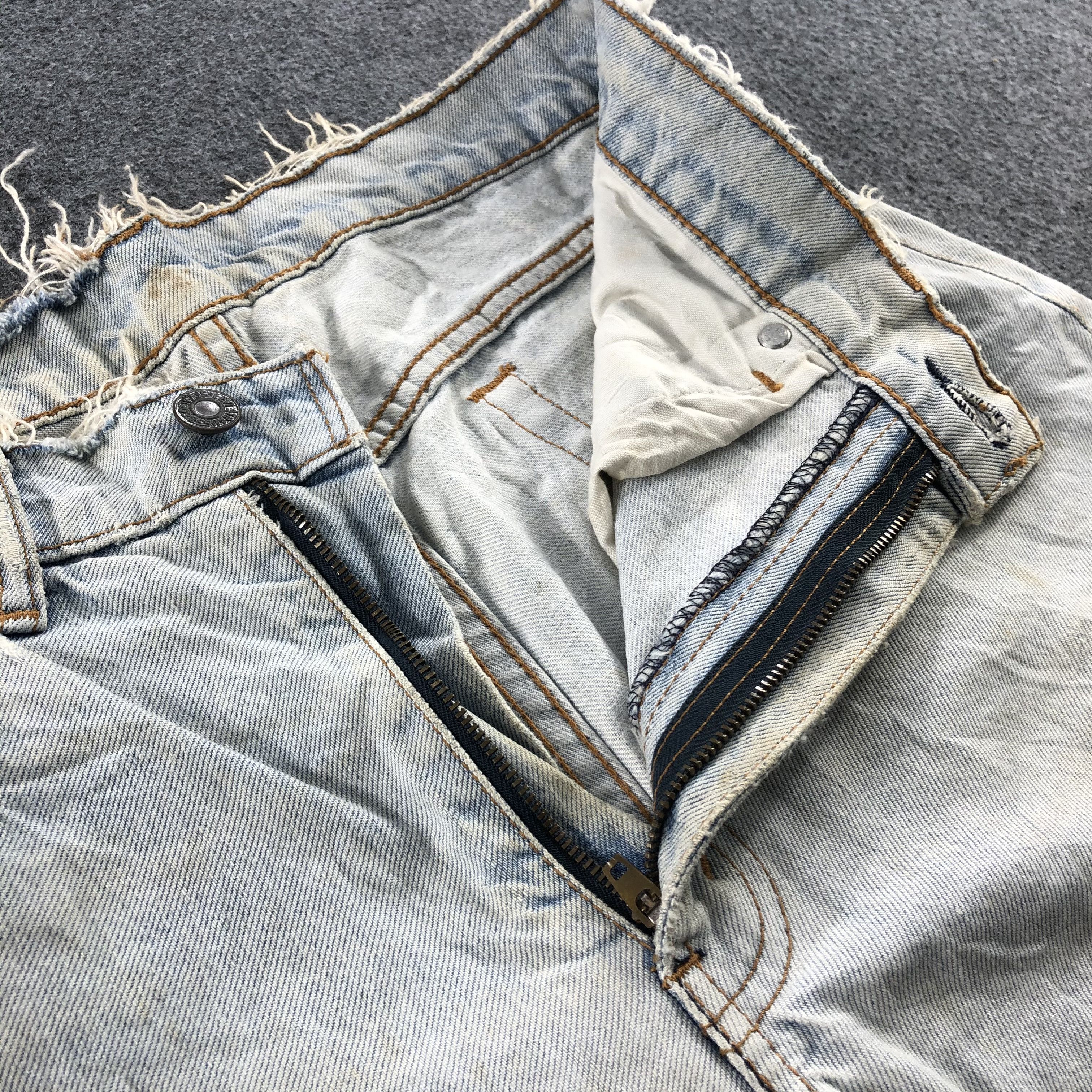 Levi's Vintage Distress Levis 506 Light Wash Jeans-J1287 Size US 31 - 7 Thumbnail