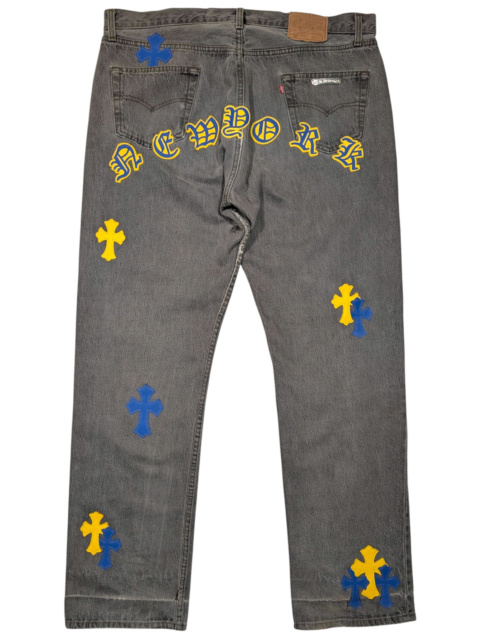 Chrome Hearts Levi's Cross Patch New York City Jeans Size US 40 / EU 56 - 1 Thumbnail