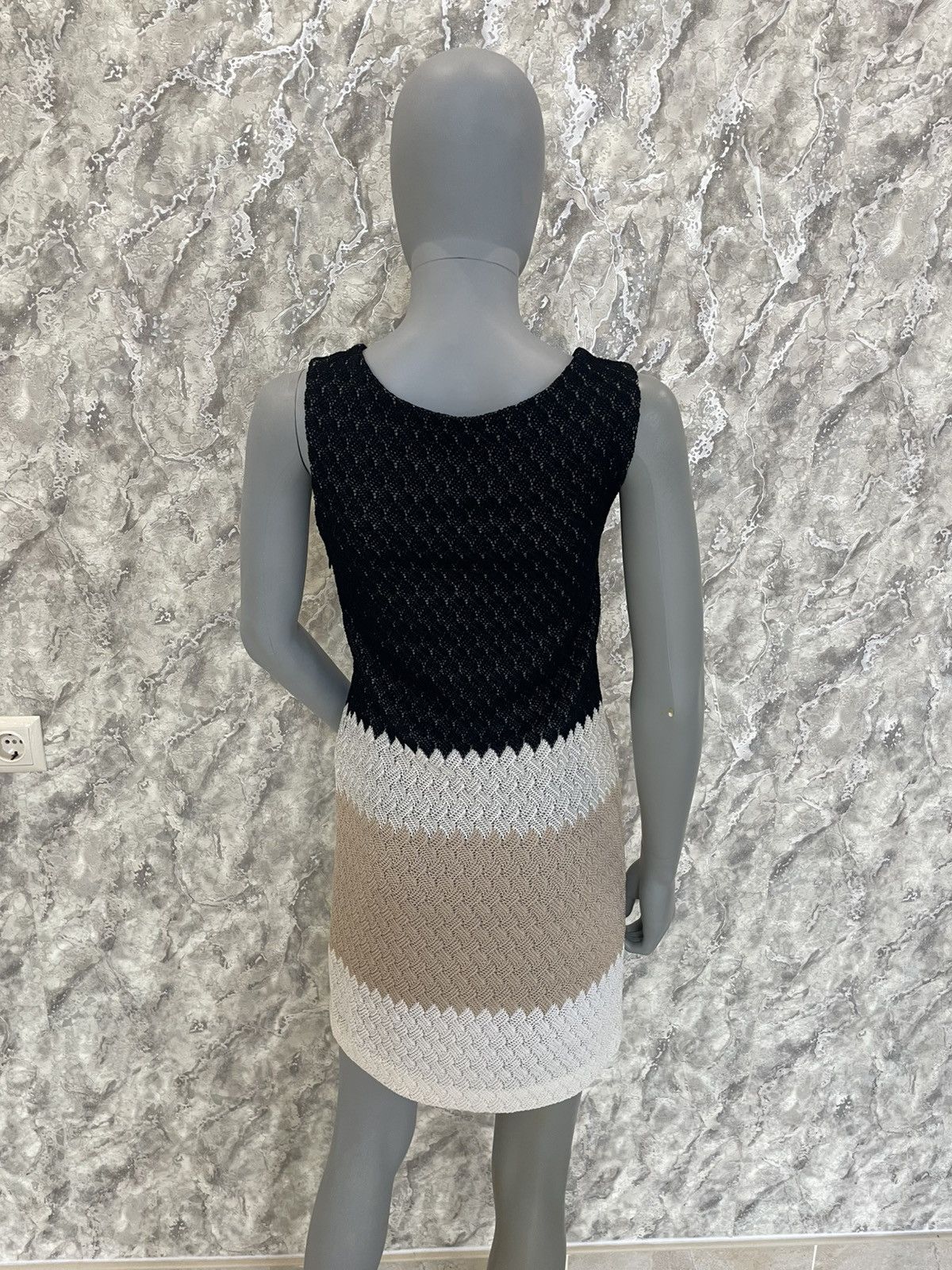 Missoni Missoni Women's Sleeveless Knit Mini Dress Chevron Pattern Size XS / US 0-2 / IT 36-38 - 6 Thumbnail