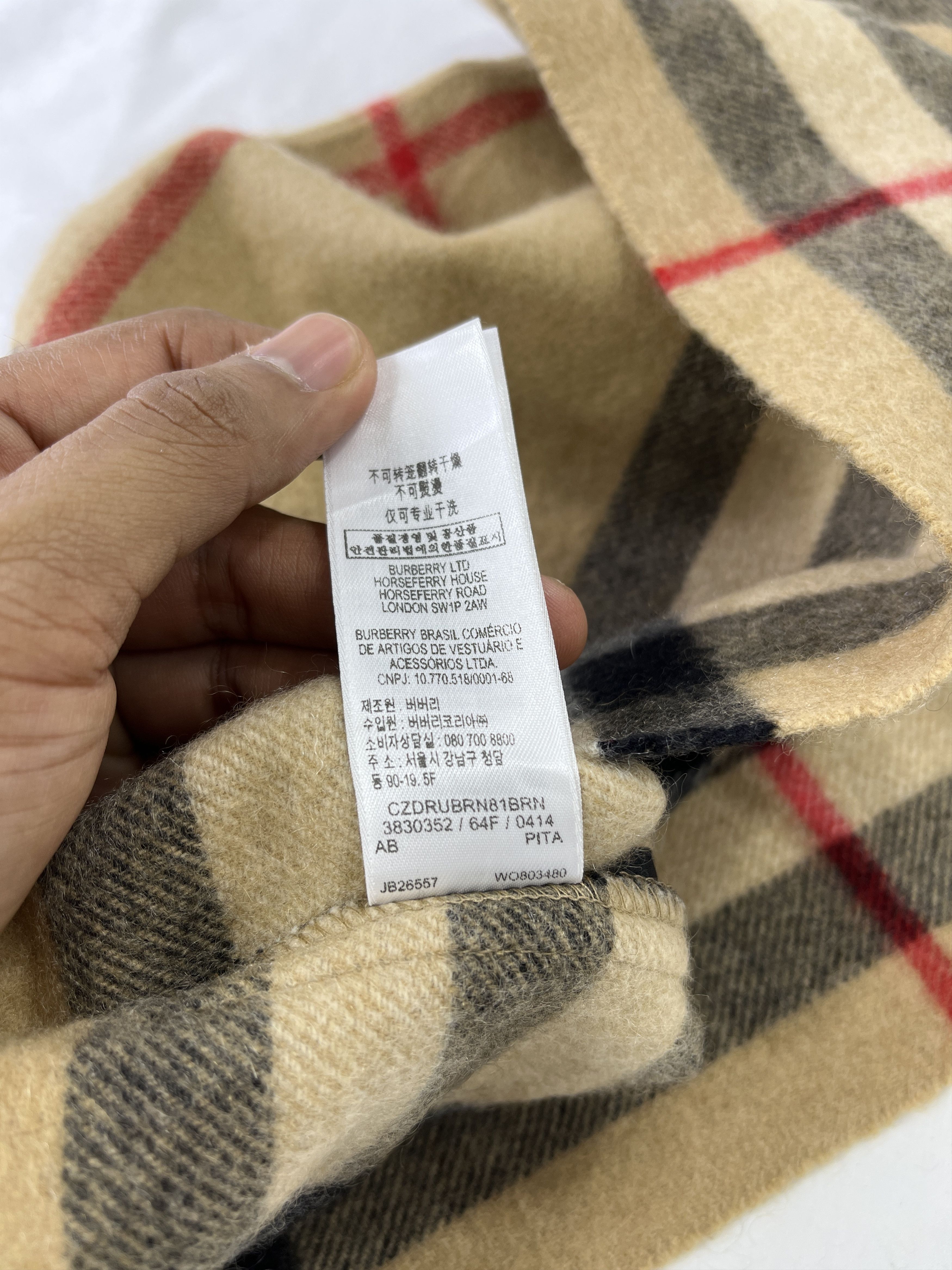 Burberry × Vintage Burberry Cashmere Snood T078 Size ONE SIZE - 8 Thumbnail