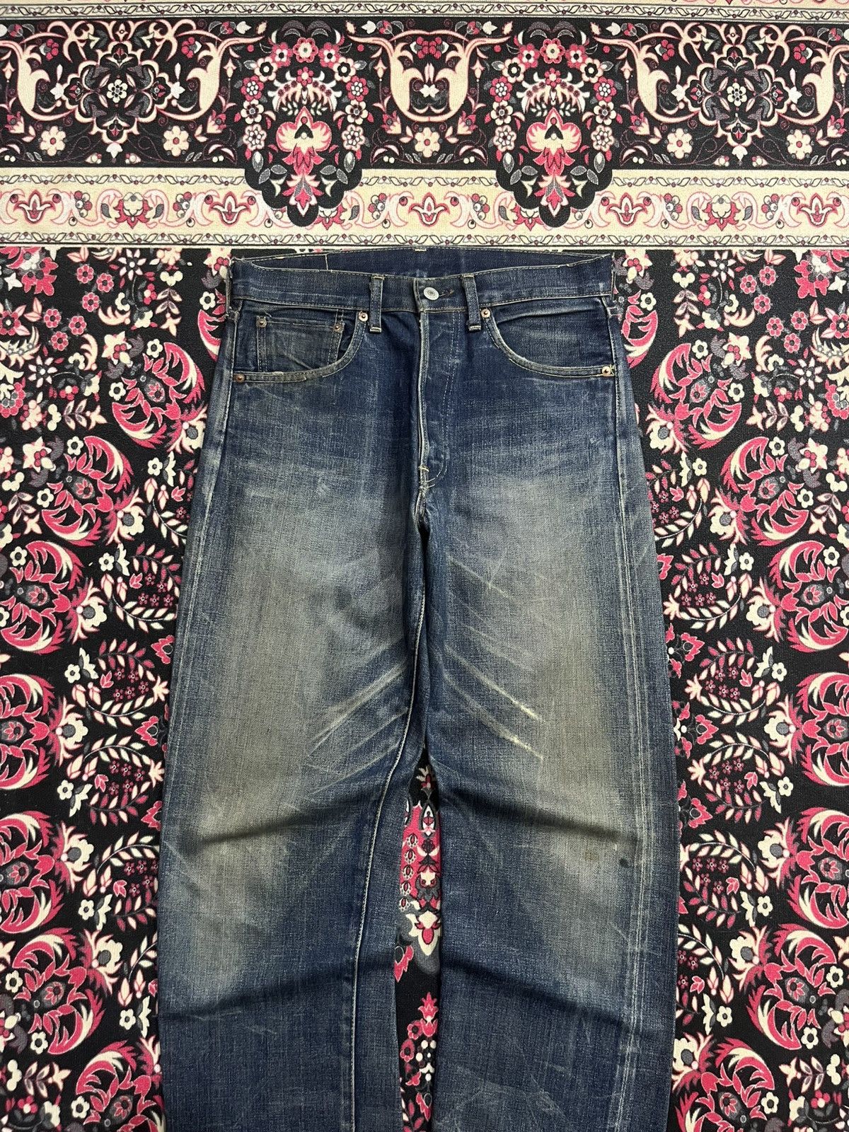 Levi's Vintage Clothing ⚡️Selvedge⚡️Vintage Levi’s 501 LVC Big E Blue Faded Wash Jeans Size US 32 / EU 48 - 3 Thumbnail