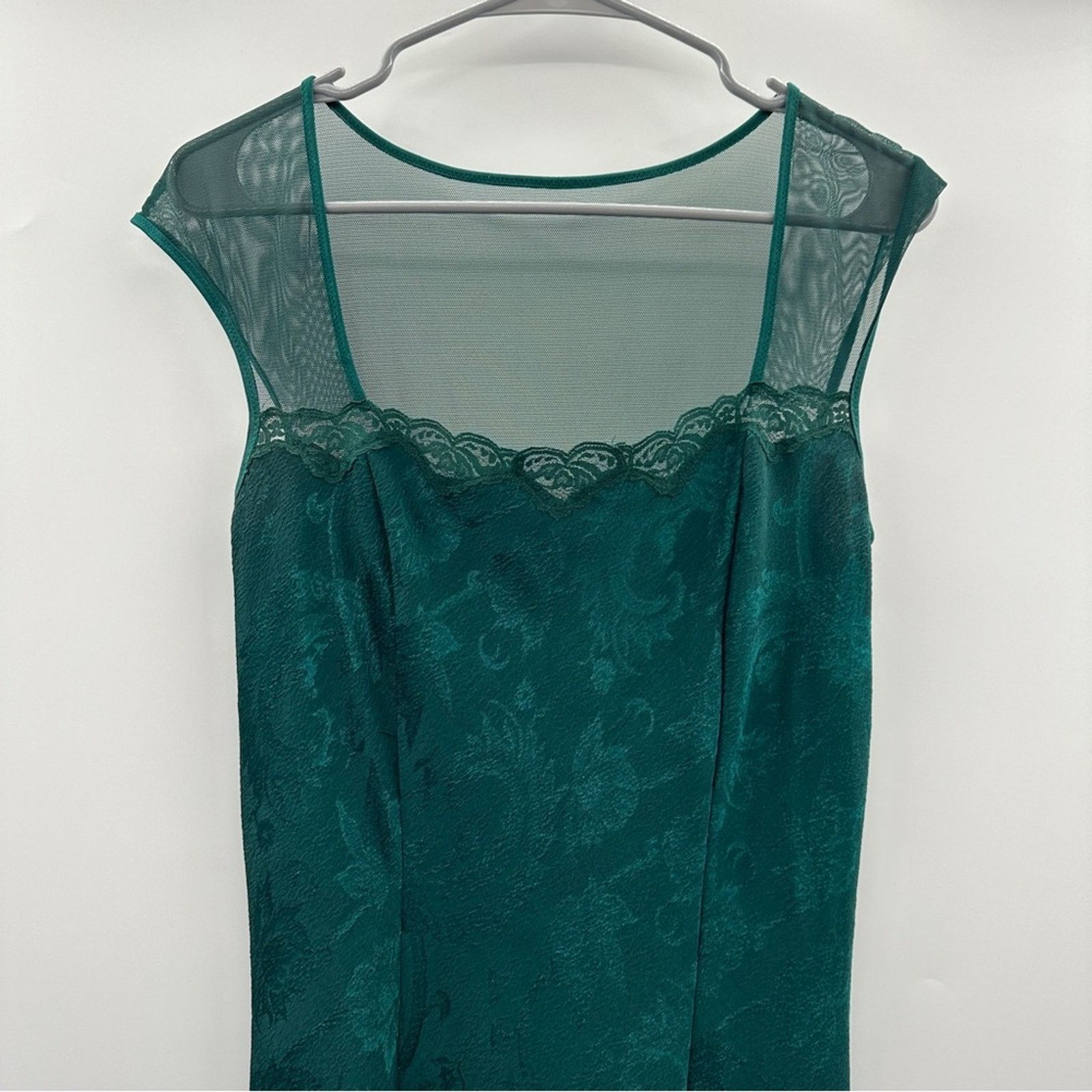 Victoria's Secret Vintage Victoria's Secret Gold Label Green Floral Maxi Dress Size S / US 4 / IT 40 - 2 Thumbnail