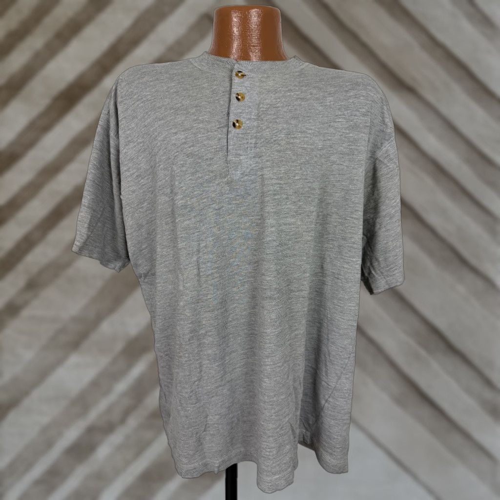 Vintage Vintage 90s Puritan Shirt XL Minimal Gray Silky Cotton Poly Blend Henley T-Shirt Size US XL / EU 56 / 4 - 1 Thumbnail