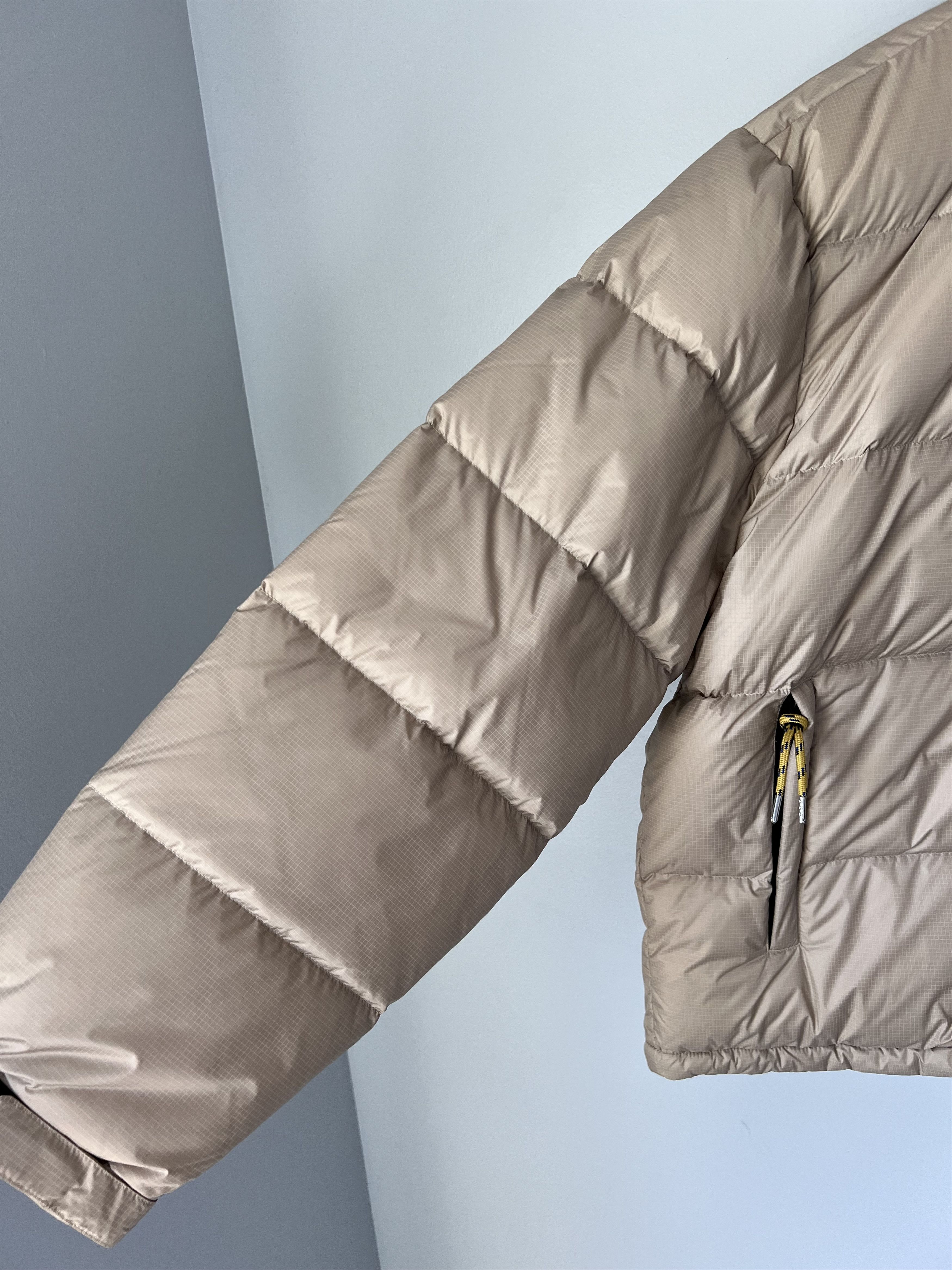 Aime Leon Dore Aime Leon Dore Unisphere Down Puffer Jacket in Twill Beige Size US XL / EU 56 / 4 - 4 Thumbnail