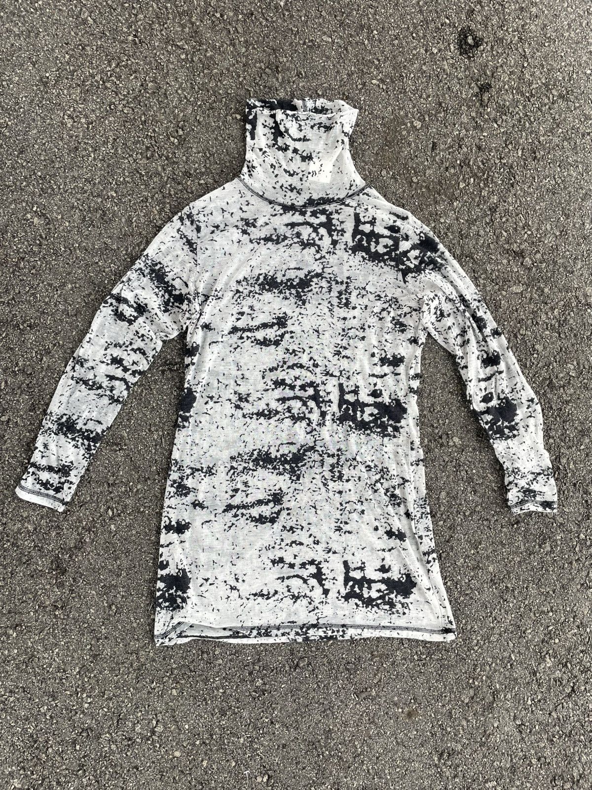 Japanese Brand Moyuru Cloud Printed With Built In Mask Size S / US 4 / IT 40 - 1 Thumbnail