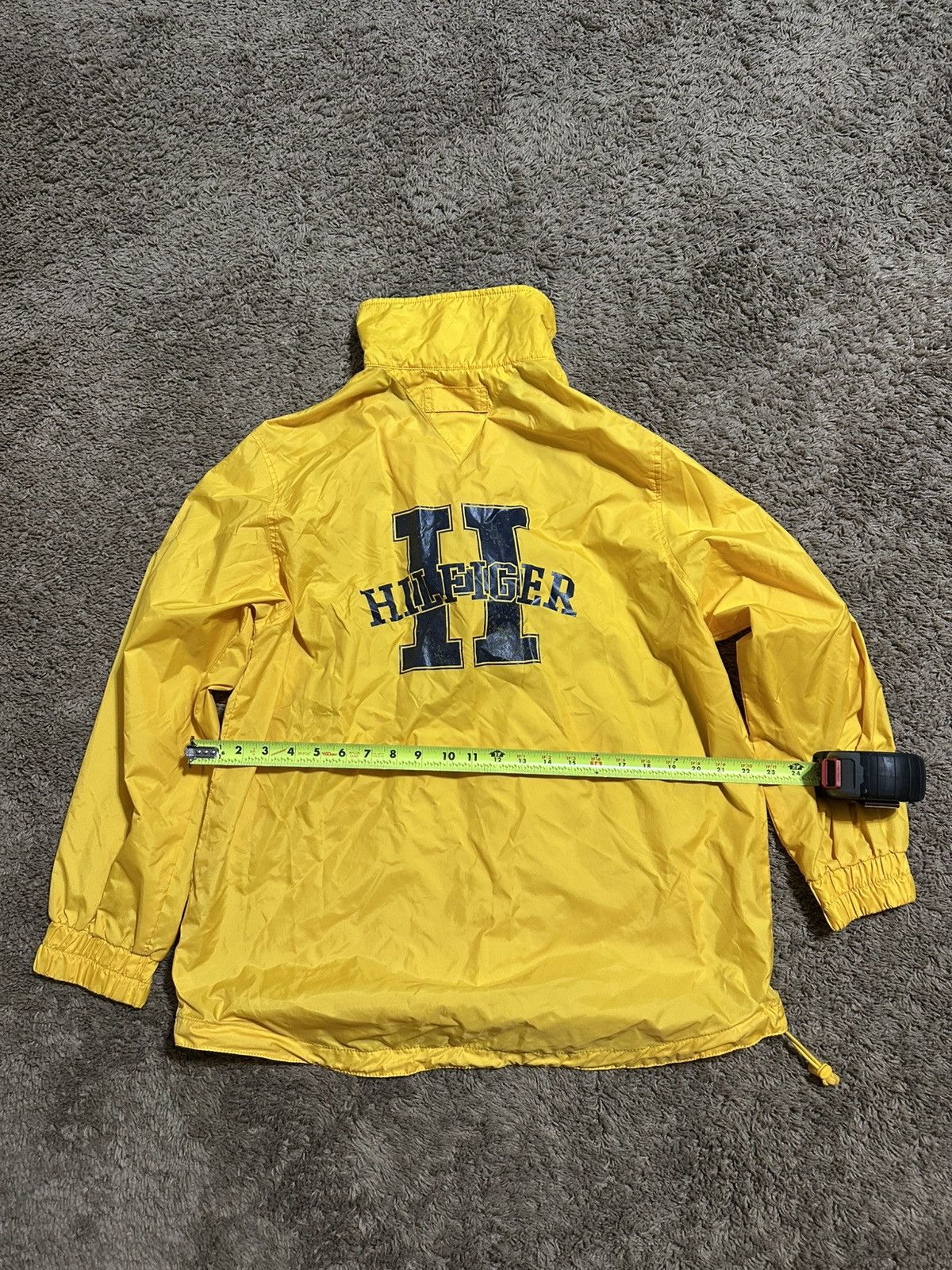 Tommy Hilfiger Vintage Tommy Hilfiger jacket 90s size medium Size US M / EU 48-50 / 2 - 3 Thumbnail