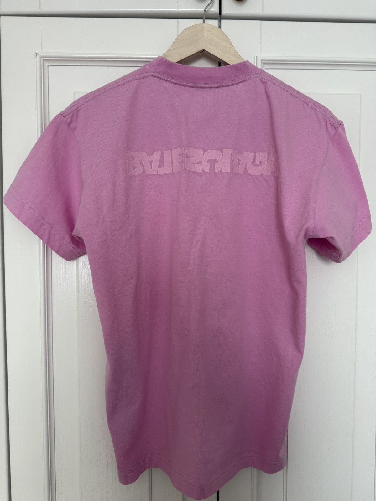 Balenciaga Balenciaga backflip logo t shirt Size US XXS / EU 40 - 2 Thumbnail