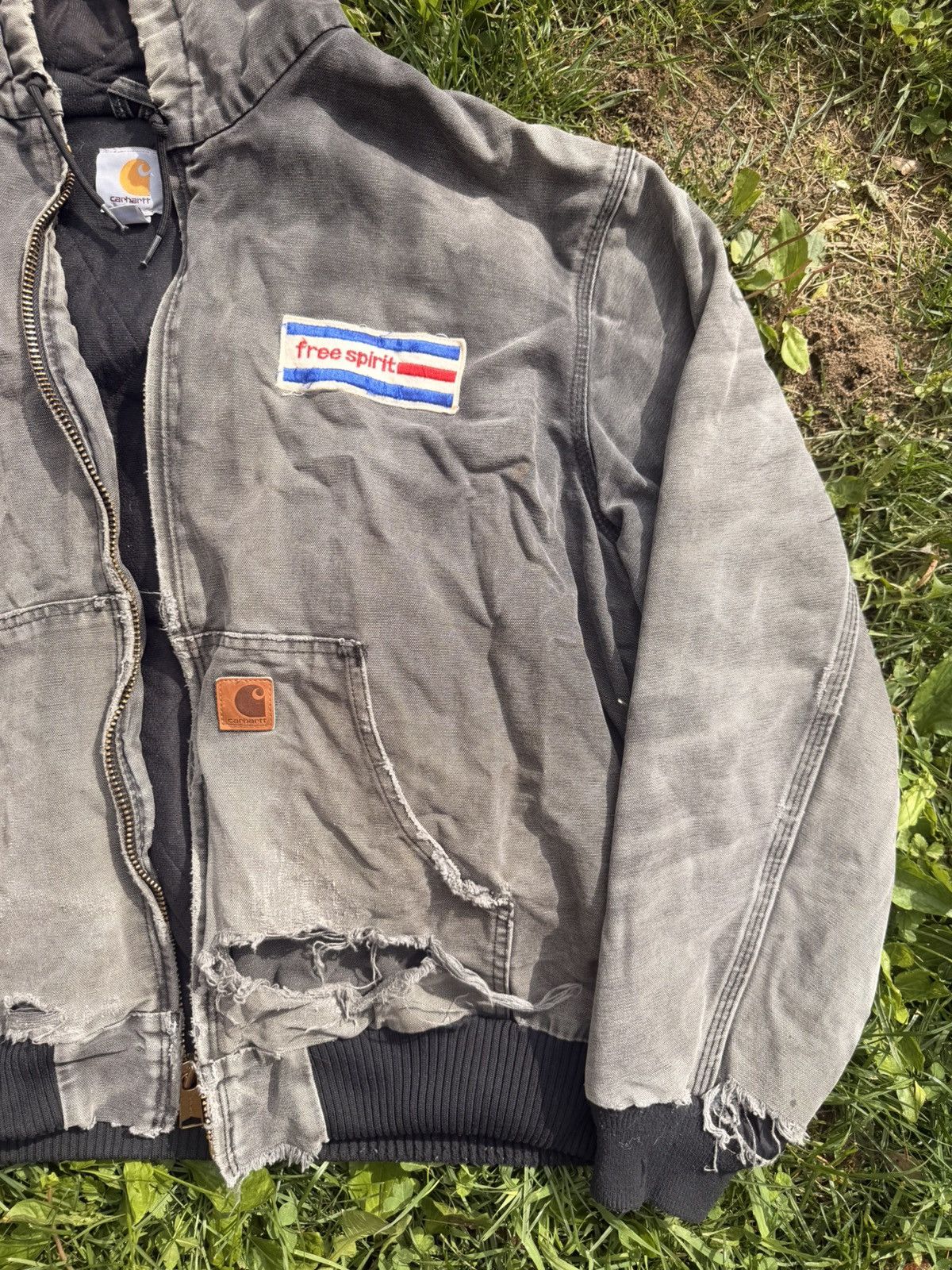 Carhartt VTG 90s Y2K Carhartt Coat Patch Distressed Thrashed Size XL Size US XL / EU 56 / 4 - 2 Thumbnail