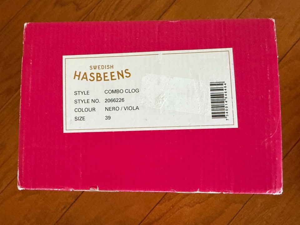 Swedish Hasbeens swedish hasbeens Combo Clog Color: Nero/Viola SAVE $110.00 Size US 9 / IT 39 - 11 Thumbnail