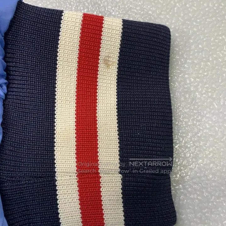 Moncler Moncler Kids Blue Solid Casual Puffer Jacket. Size US XXS / EU 40 - 5 Thumbnail