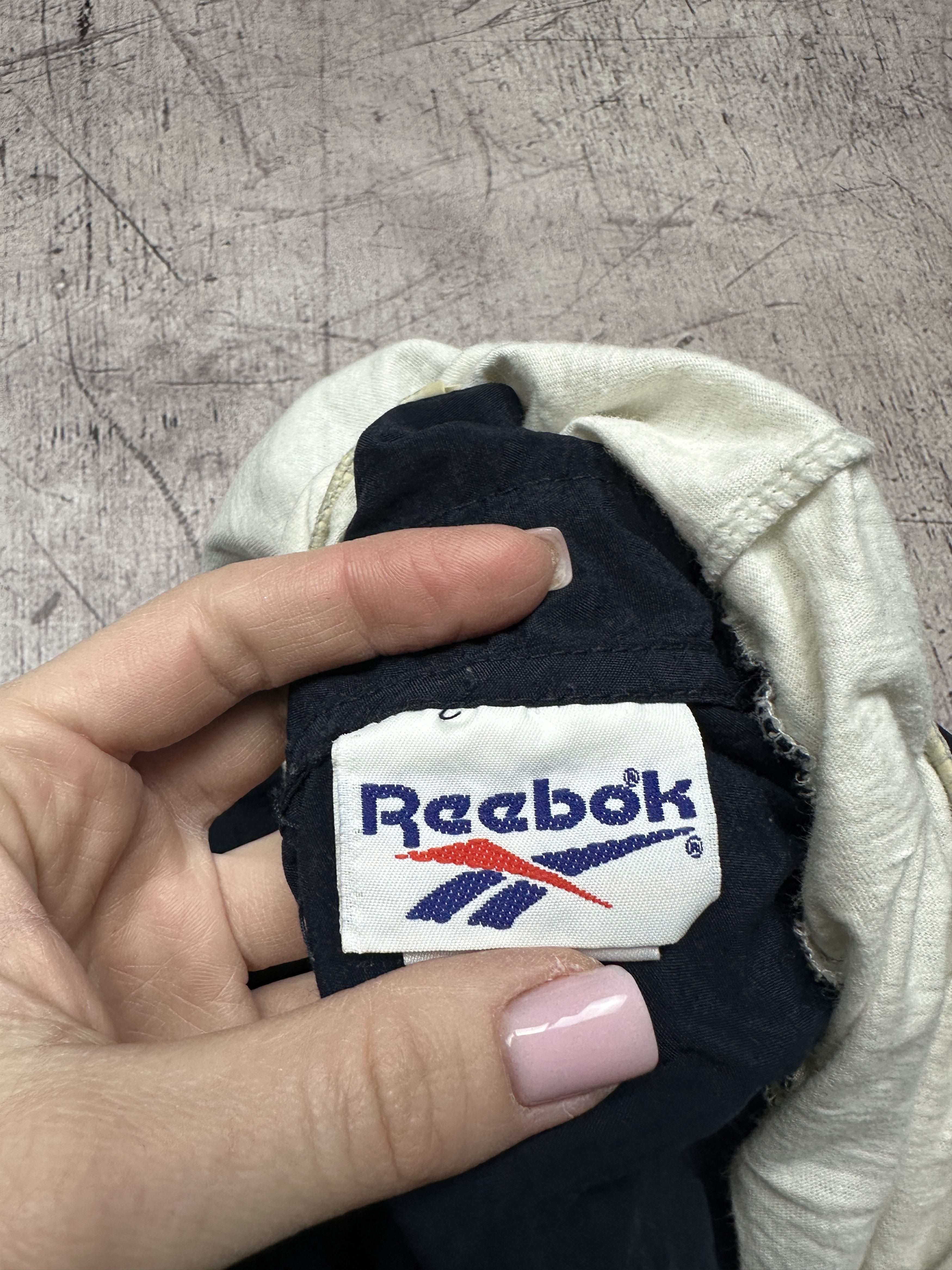 Reebok Reebok 90s Vintage Mens Nylon Shorts Size US 34 / EU 50 - 7 Thumbnail
