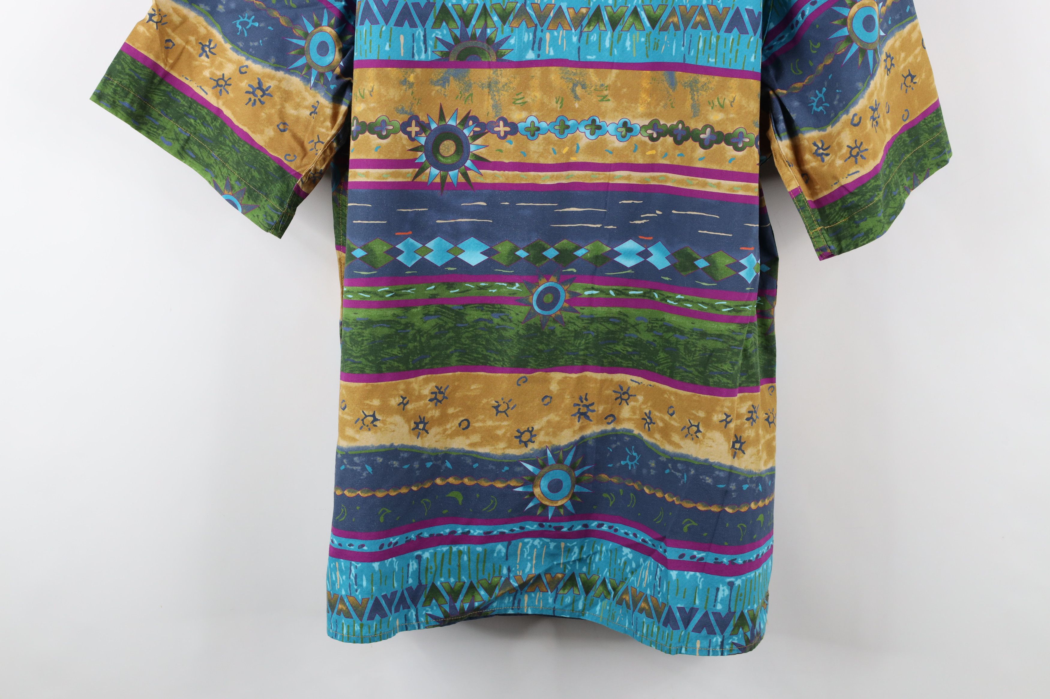 Vintage Vintage 90s Streetwear Rainbow Geometric Camp Button Shirt Size US L / EU 52-54 / 3 - 12 Thumbnail
