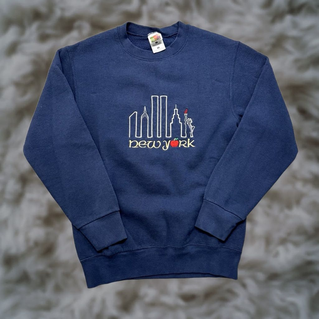 Vintage VINTAGE New York Sweatshirt Mens S 90s Statue Liberty Twin Towers Crewneck Blue Graphic Print Embroidered Cotton Blend Polyester Fleece Pullover 90s Size US S / EU 44-46 / 1 - 1 Thumbnail