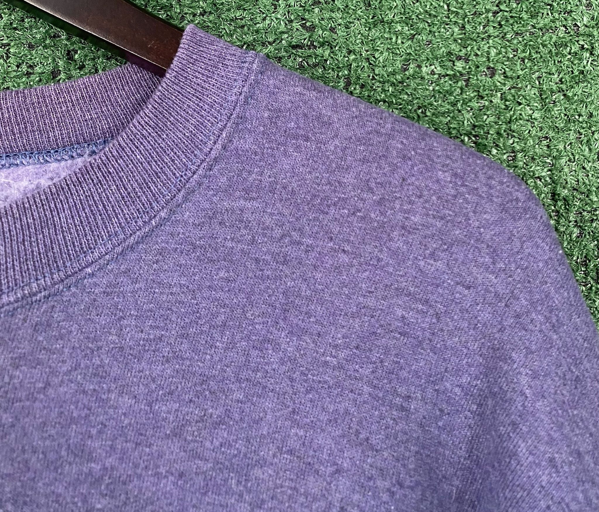 Russell Athletic 90’s Russell Athletic Faded Purple Blank Sweatshirt Large Size US L / EU 52-54 / 3 - 2 Thumbnail