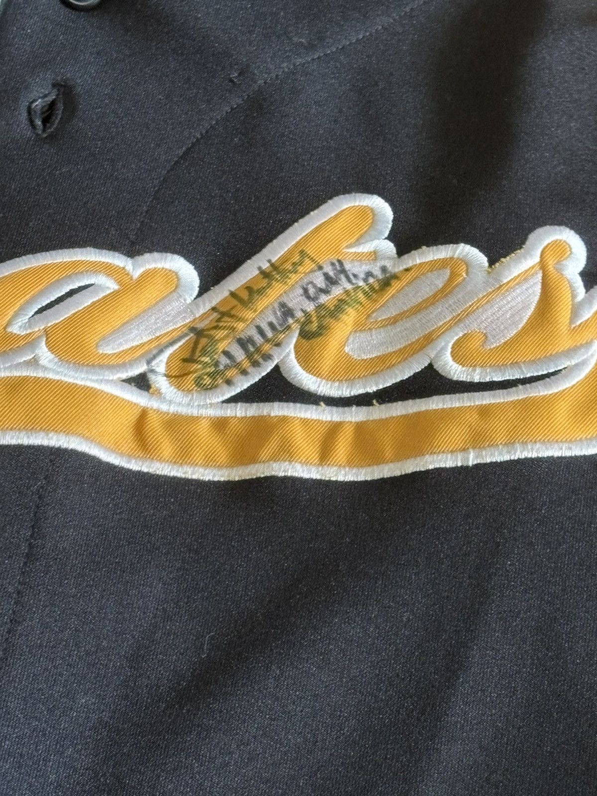 MLB (True Fan) MLB Pittsburgh Pirates Signed 2017 Team: XL Size US XL / EU 56 / 4 - 9 Thumbnail