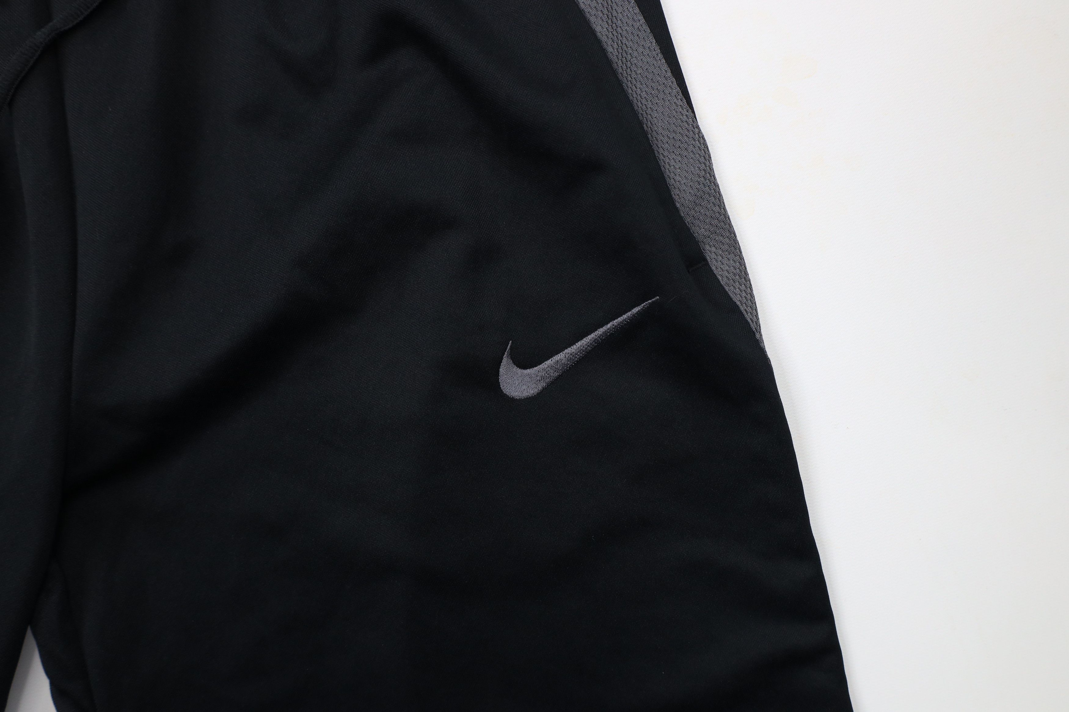 Nike × Vintage Vintage Y2K Nike Tapered Leg Soccer Warm Up Pants Black Size US 34 / EU 50 - 5 Thumbnail