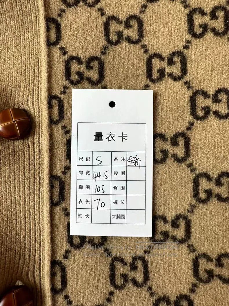 Gucci Gucci Old flower double G full print logo wool cardigan co Size S / US 4 / IT 40 - 5 Thumbnail
